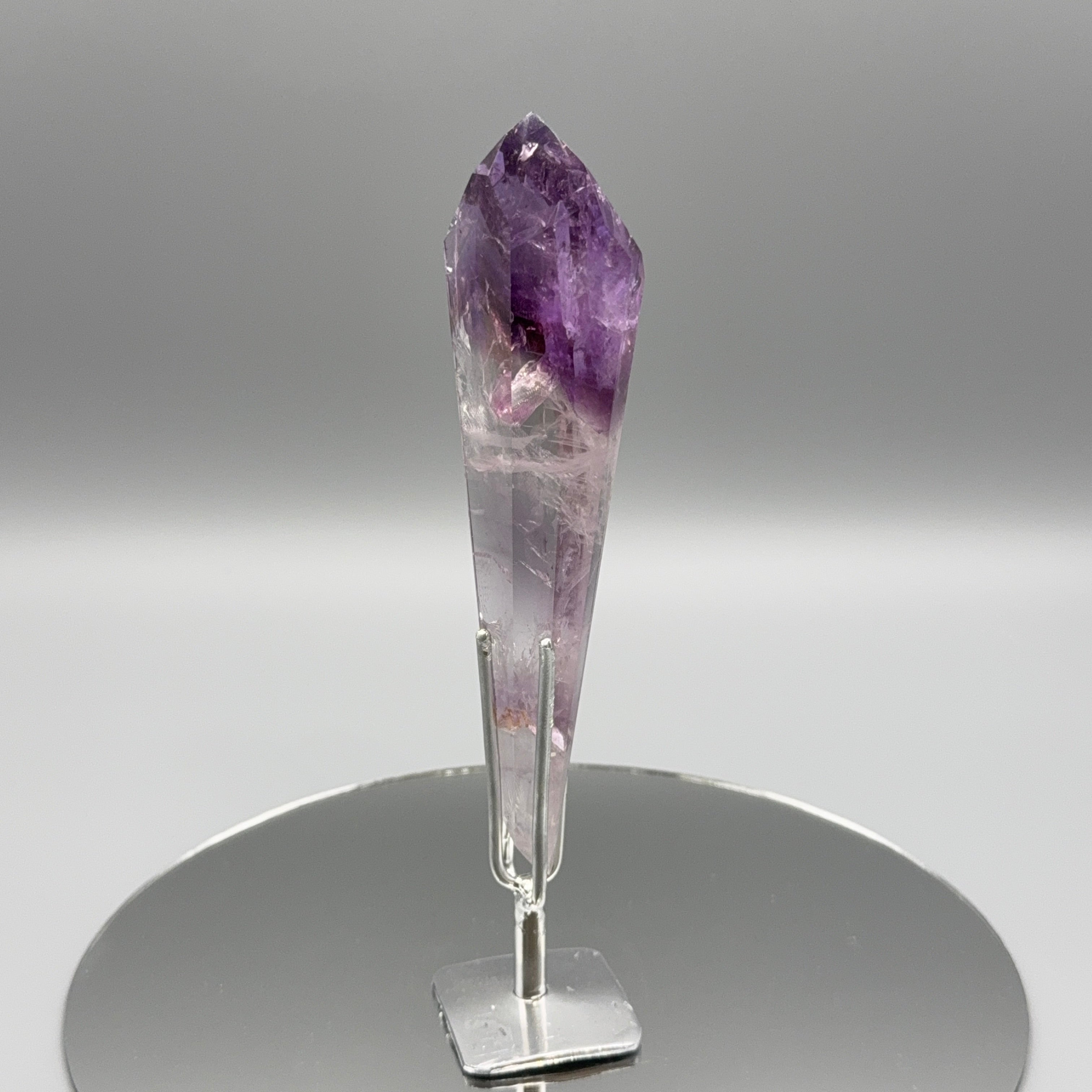 Phantom Amethyst auf Ständer – Silber