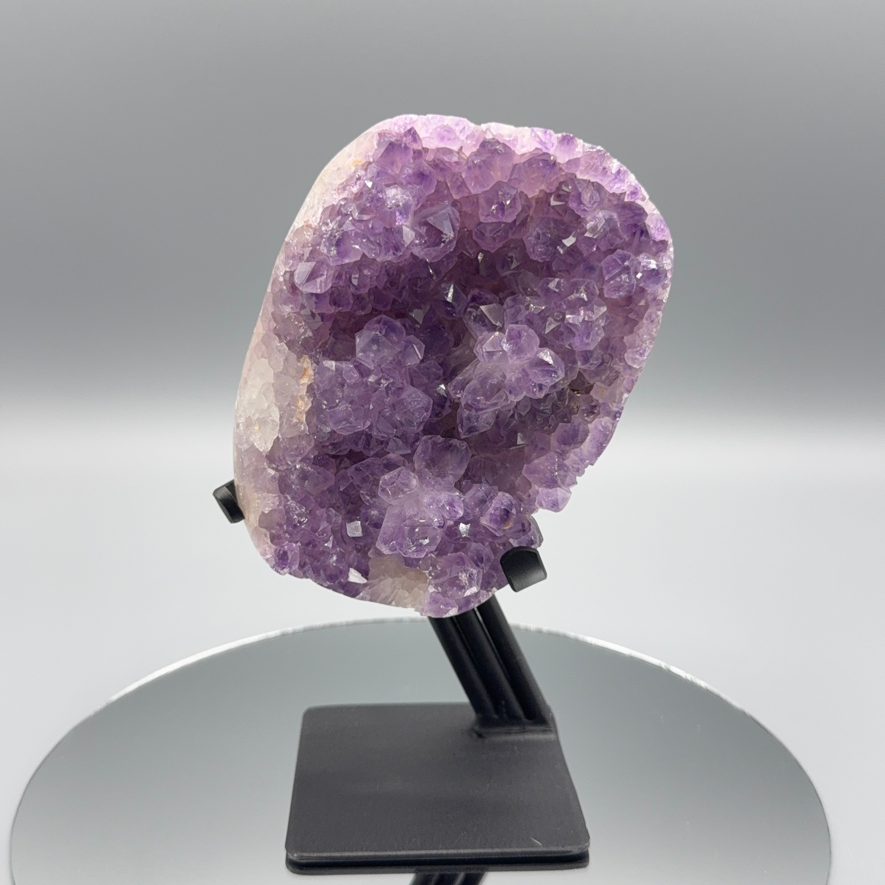 Amethyst auf Ständer