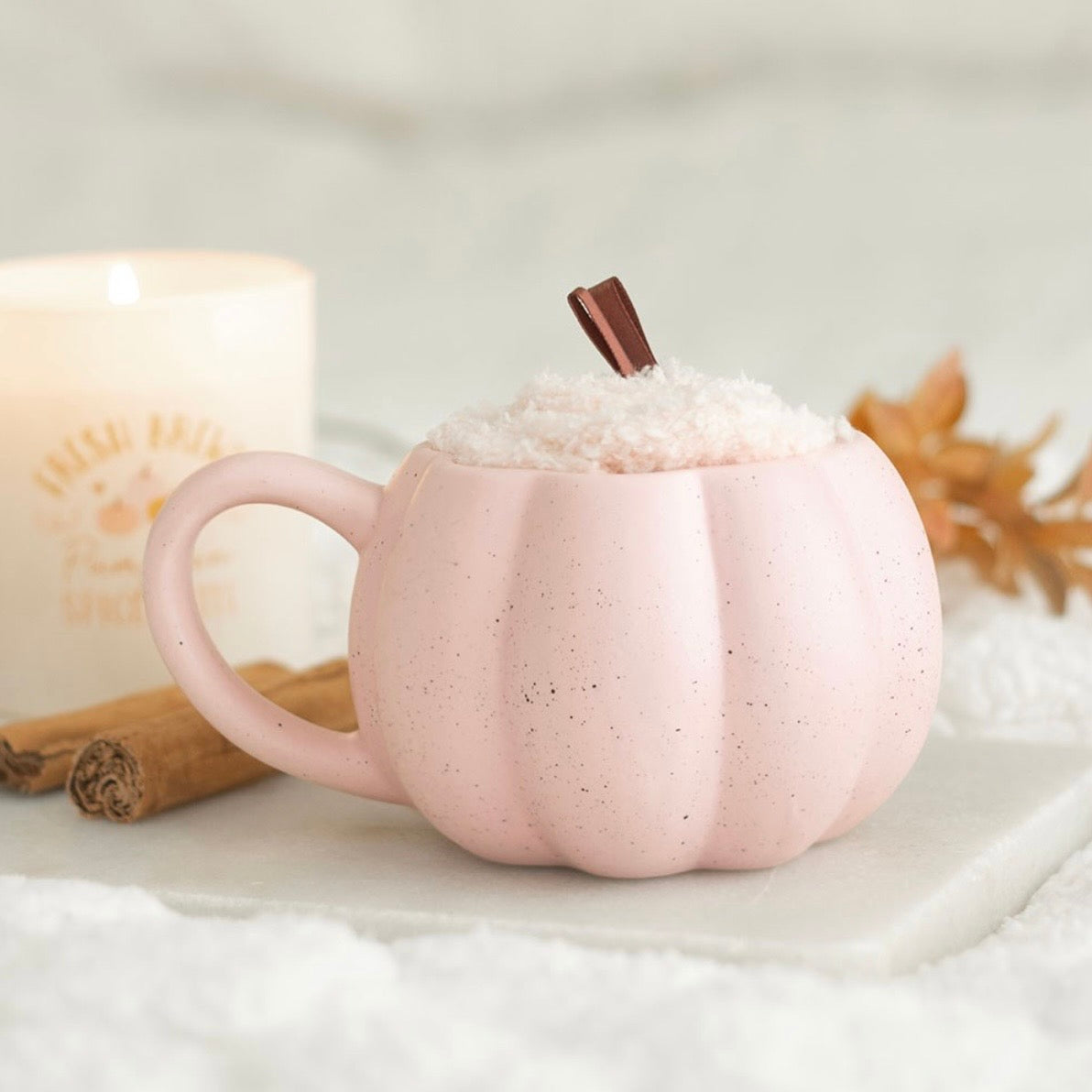Kürbistasse mit Kuschelsocken – Rosa
