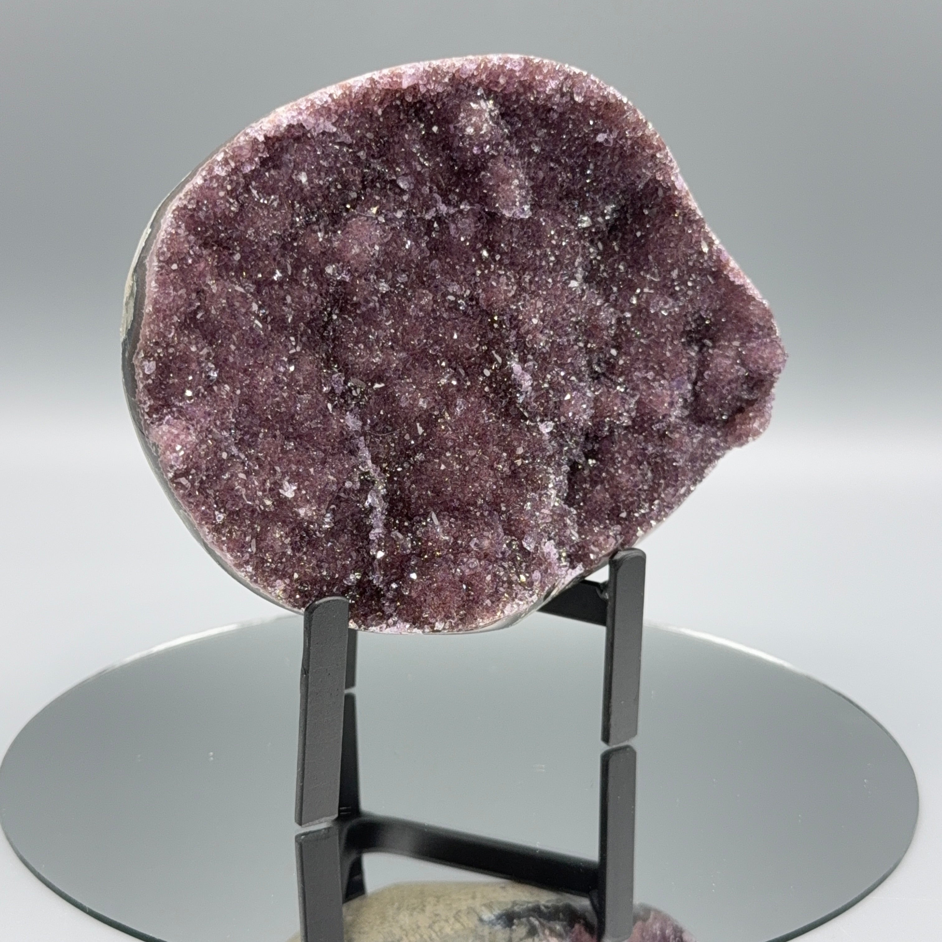 Amethyst auf Ständer