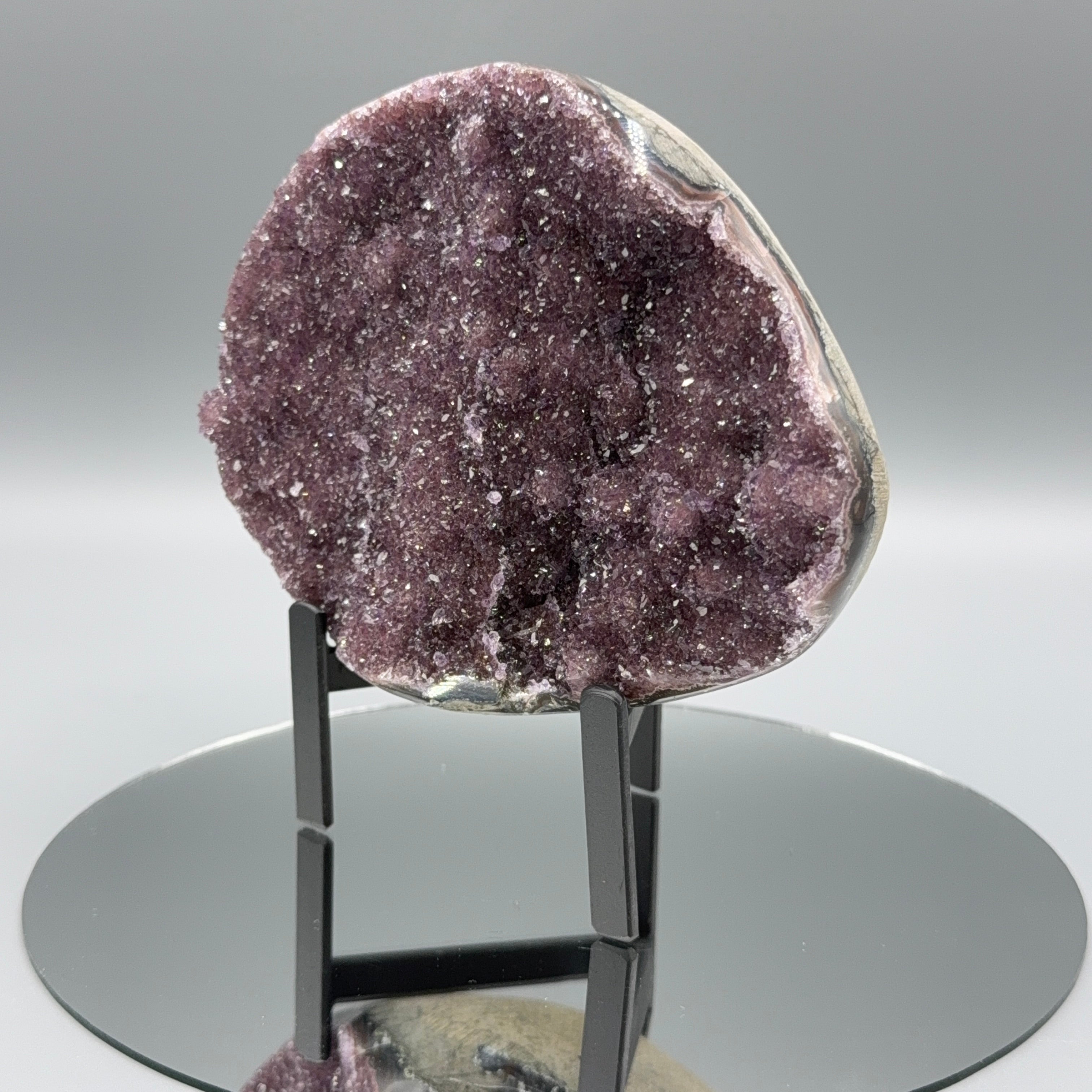 Amethyst auf Ständer