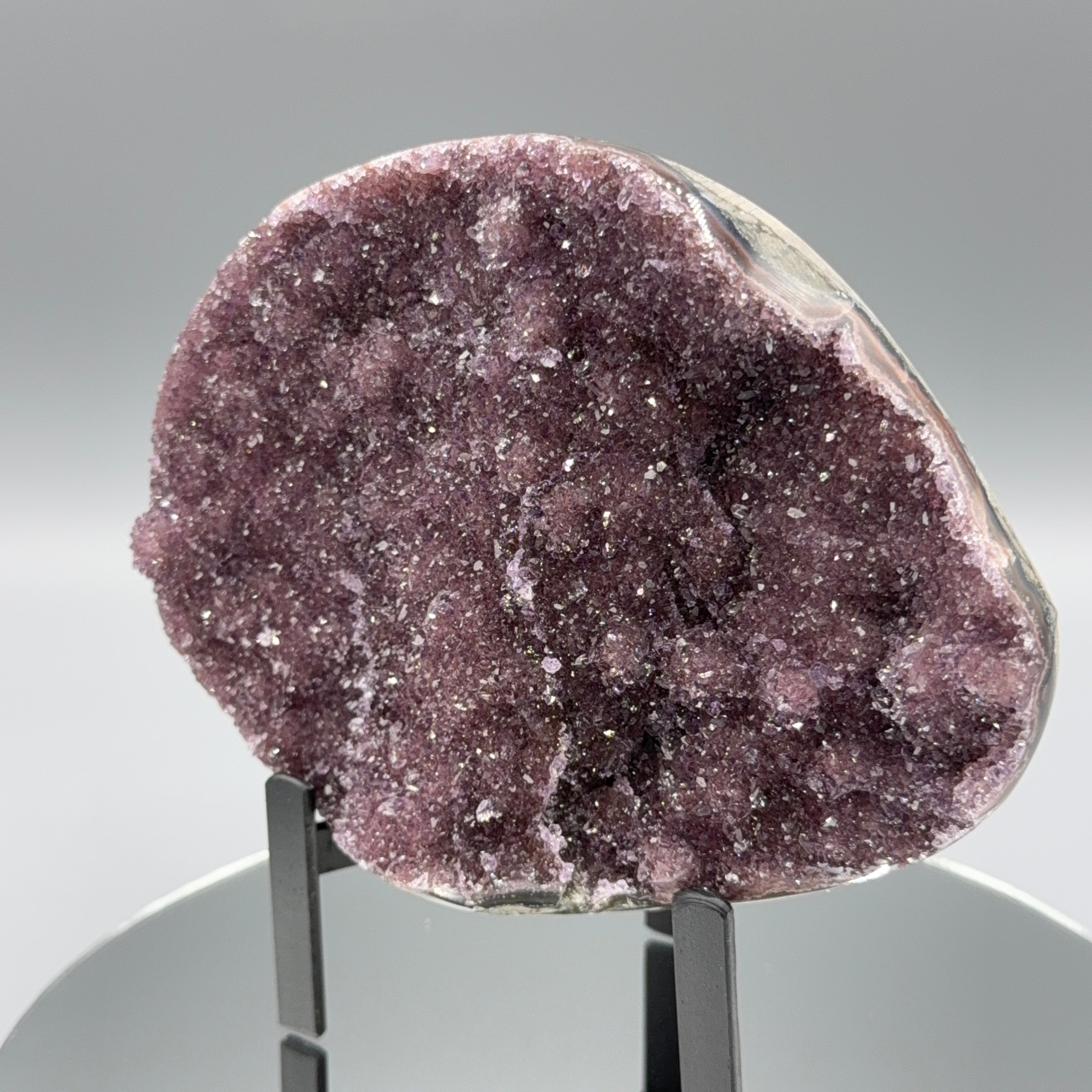 Amethyst auf Ständer
