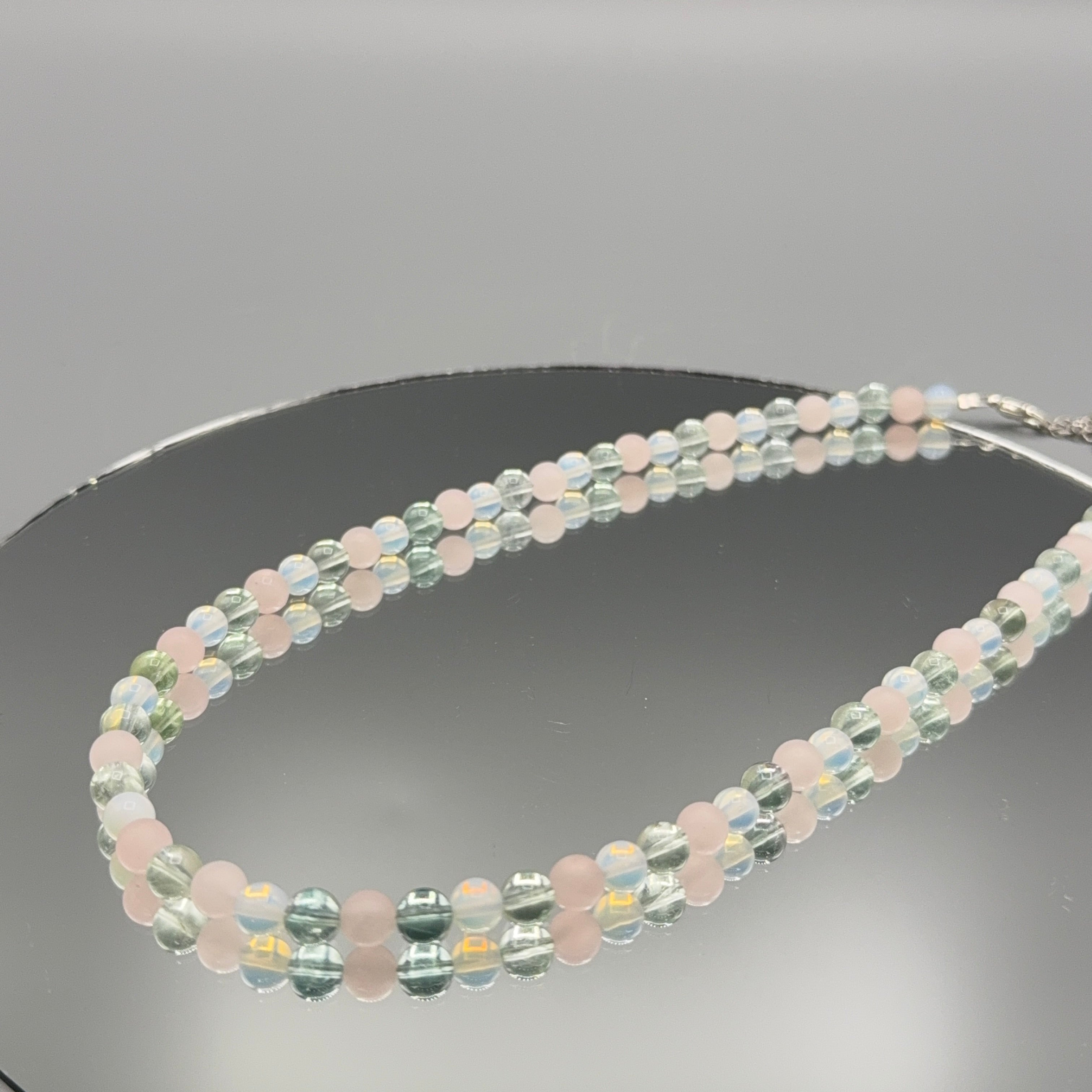 Rosenquarz-Fluorit Kette