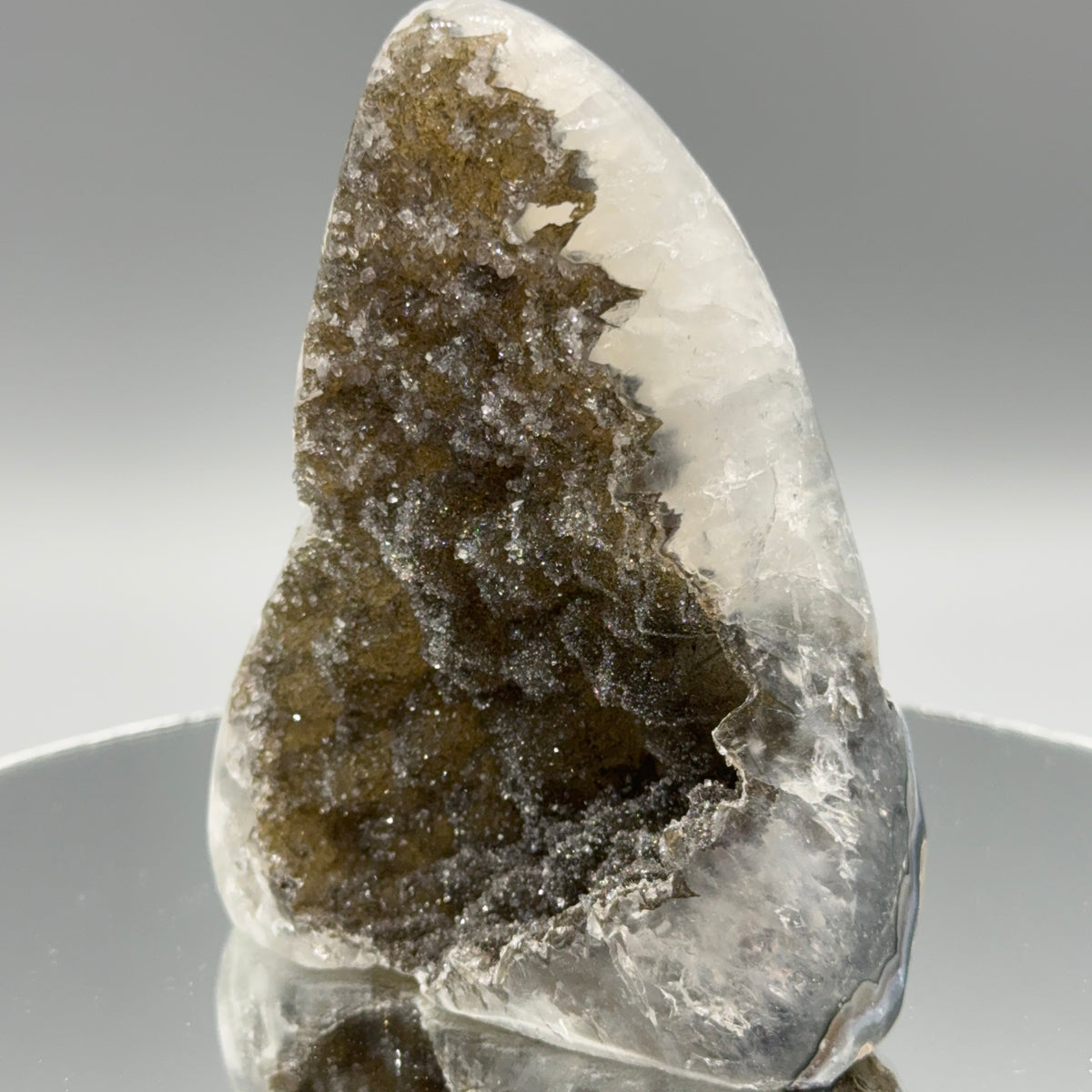 Sugar Amethyst Cut Base