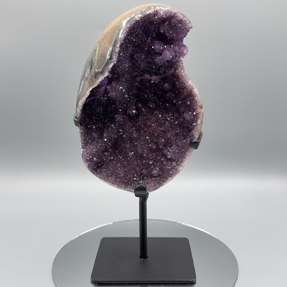 Amethyst auf Ständer