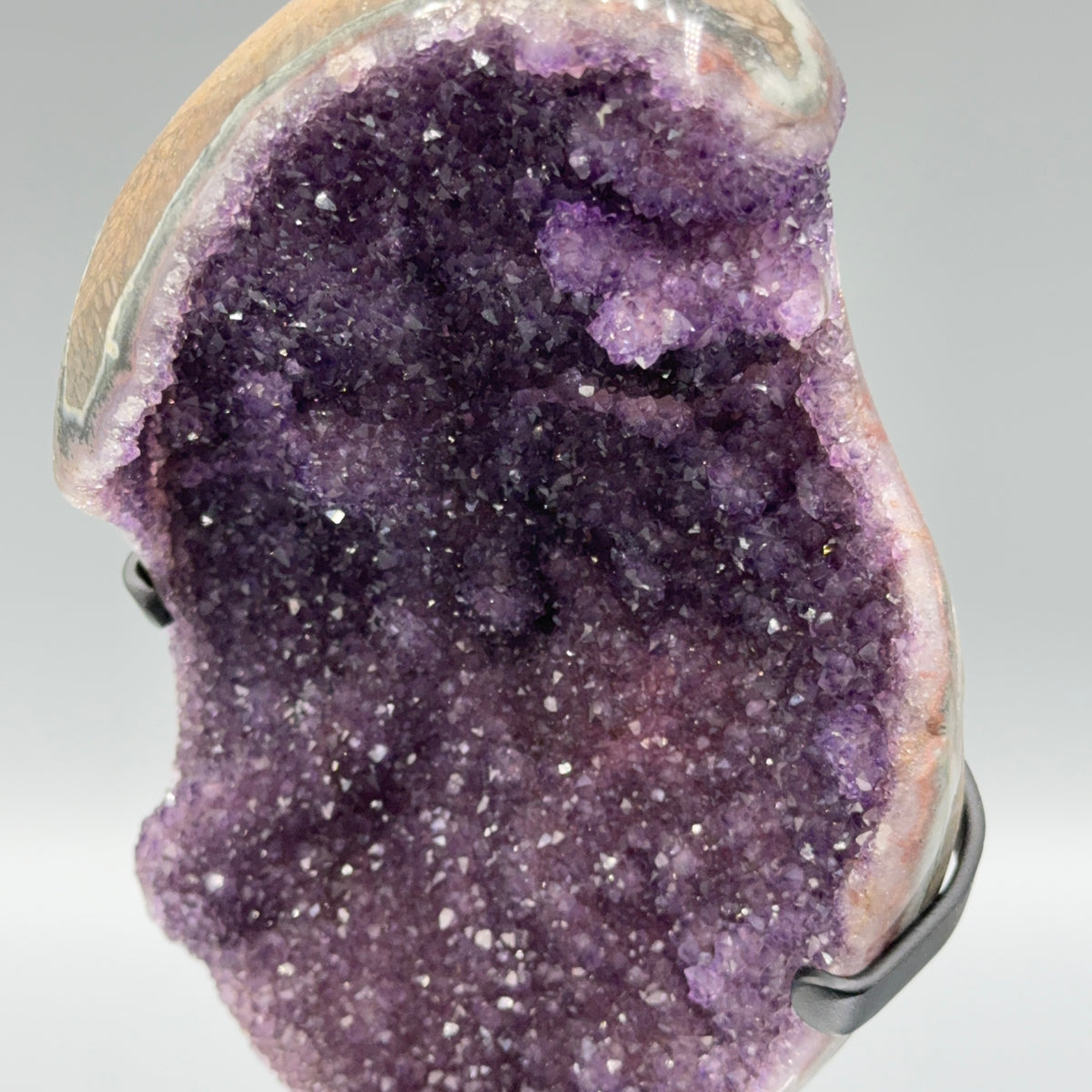 Amethyst auf Ständer