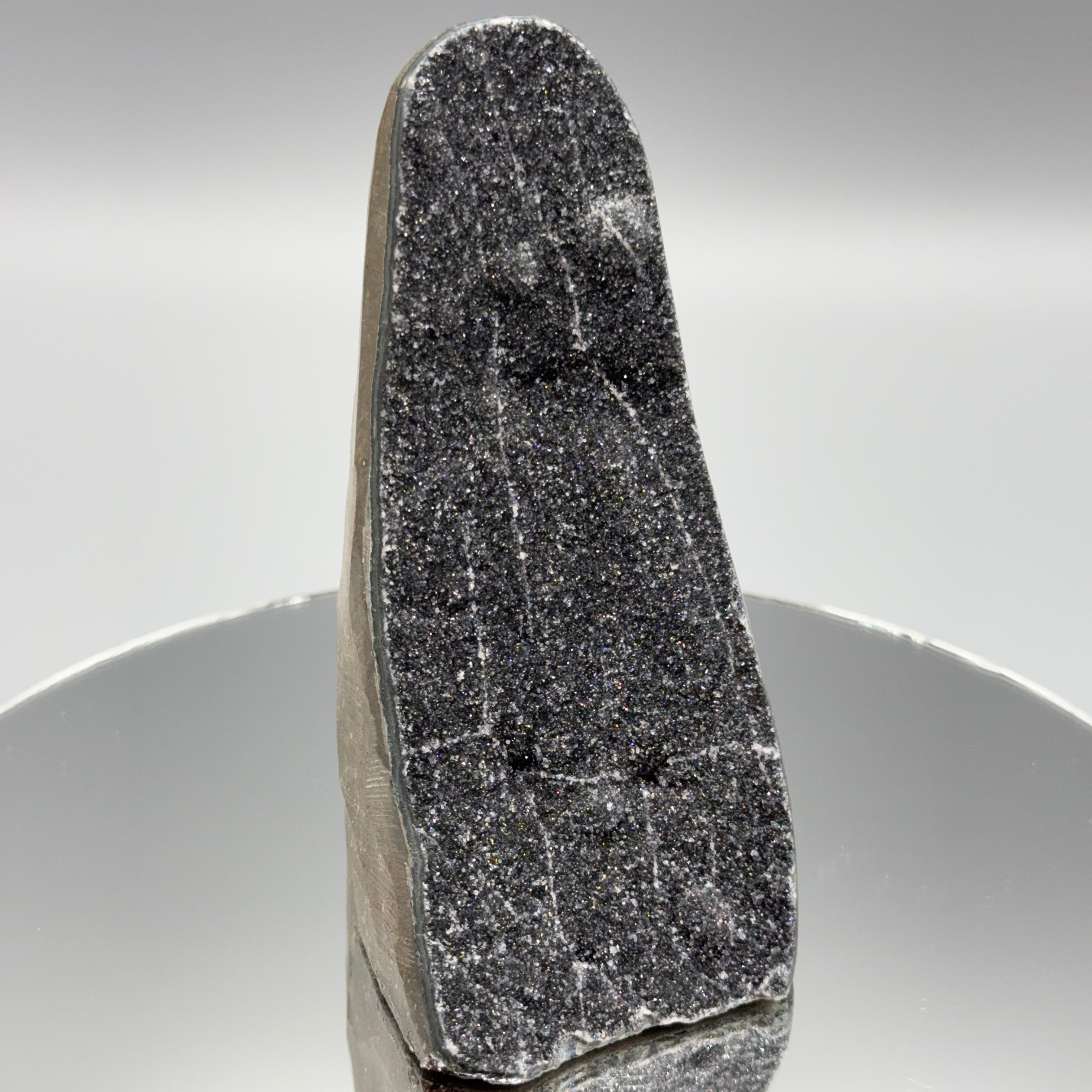 Schwarzer Amethyst Cut Base