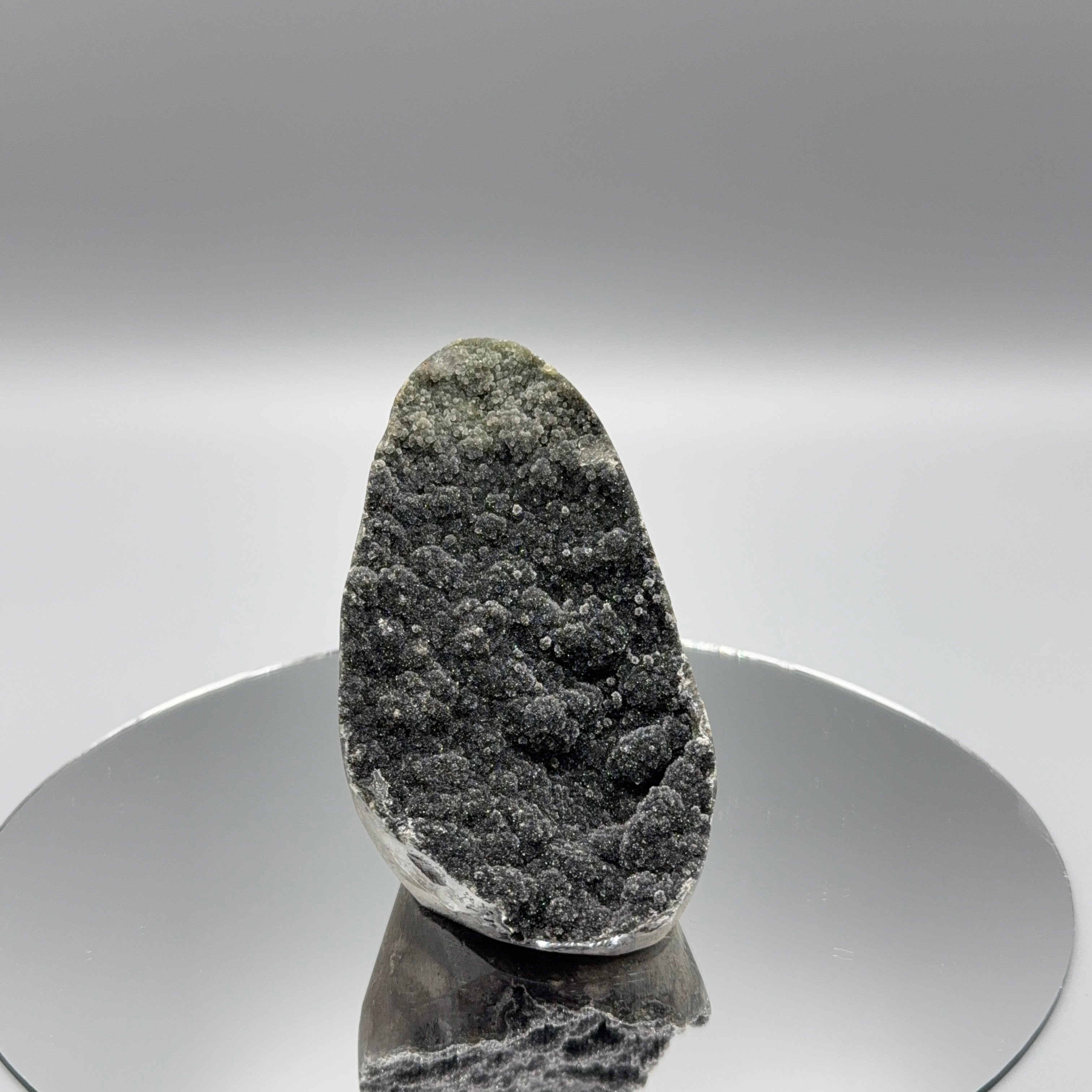 Schwarzer Amethyst Cut Base
