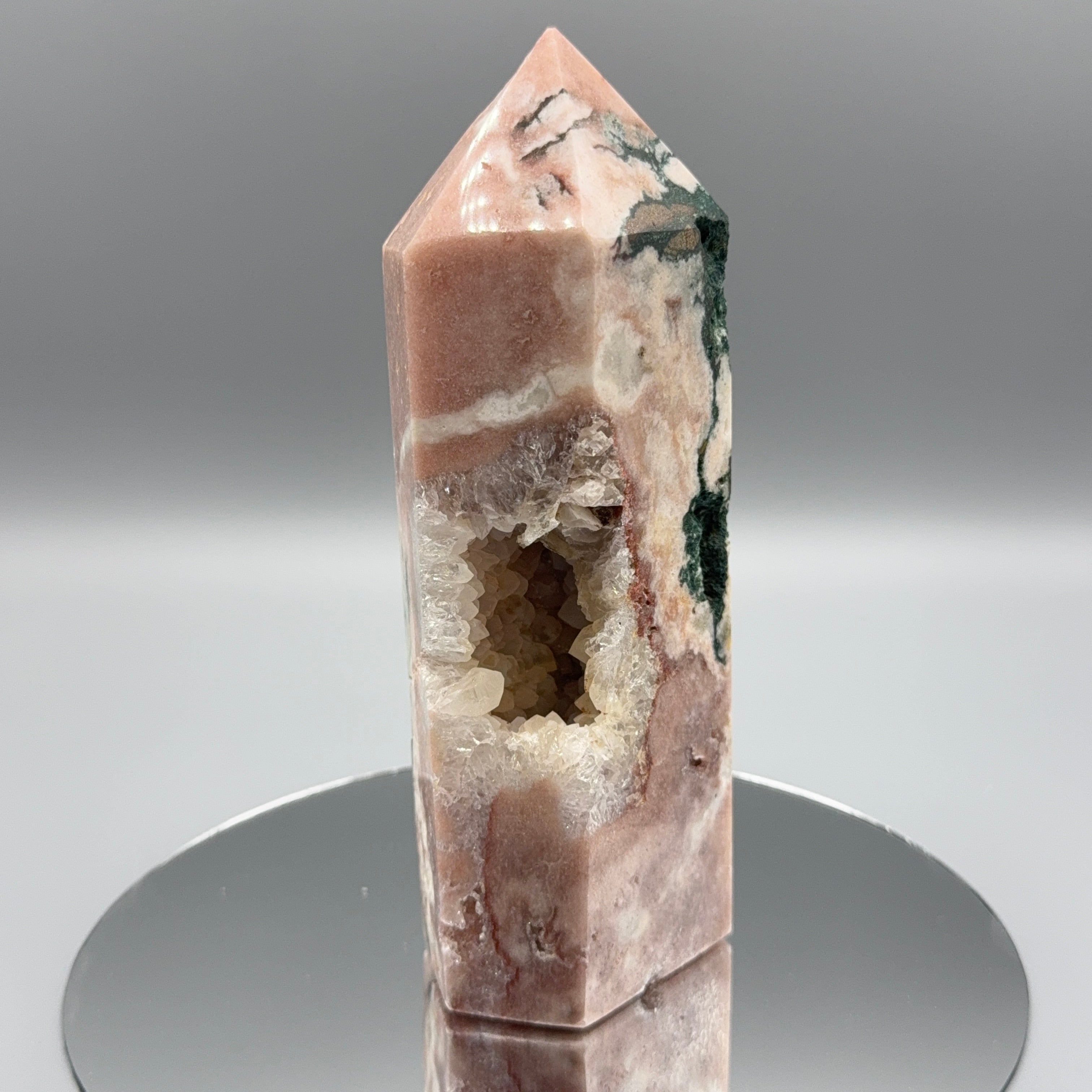 Pink Amethyst Turm