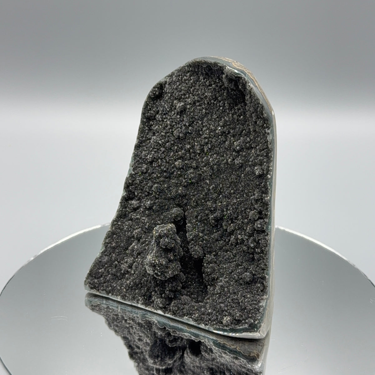 Schwarzer Amethyst Cut Base