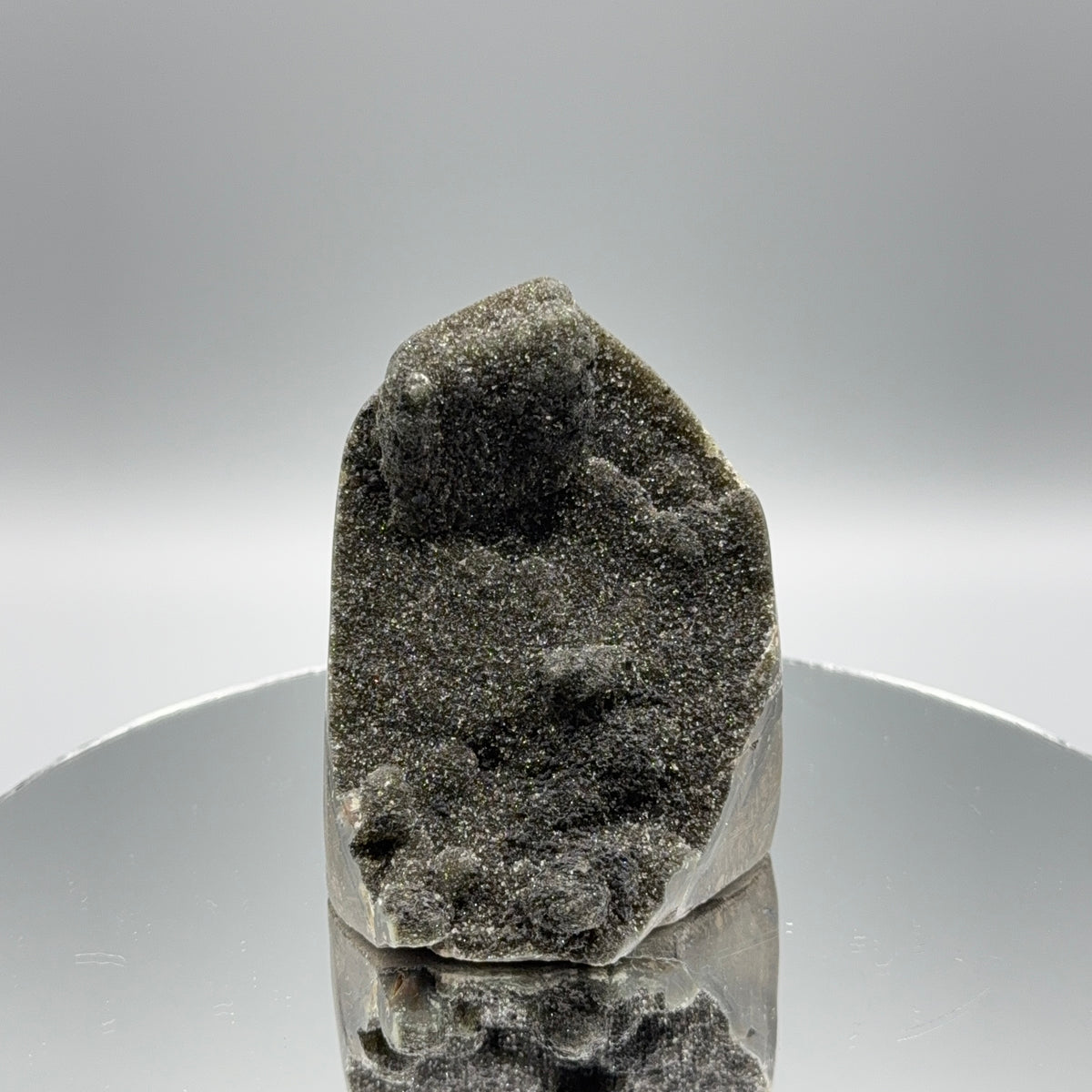 Schwarzer Amethyst Cut Base