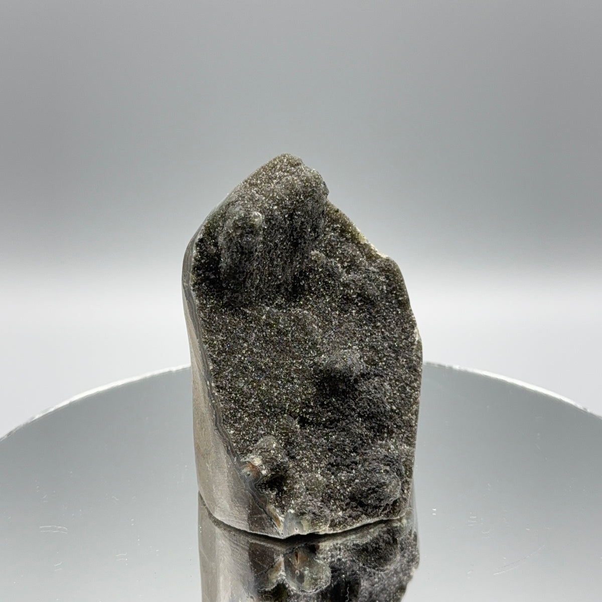 Schwarzer Amethyst Cut Base