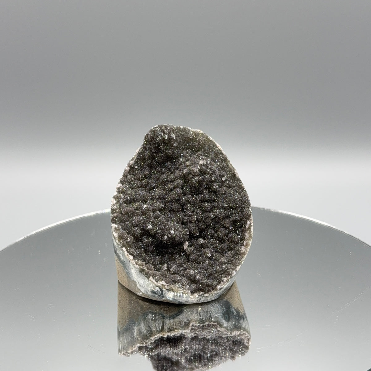 Schwarzer Amethyst Cut Base