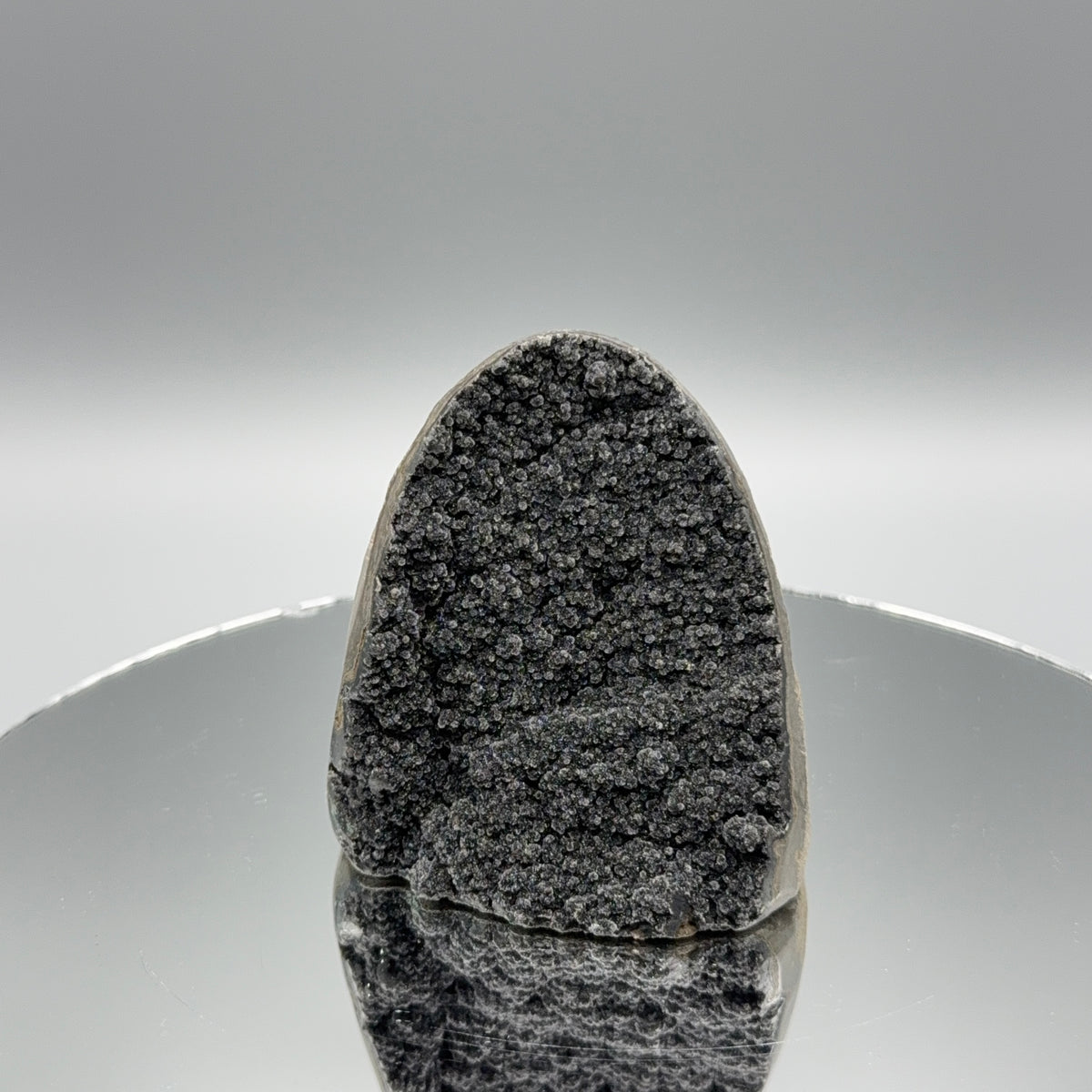 Schwarzer Amethyst Cut Base