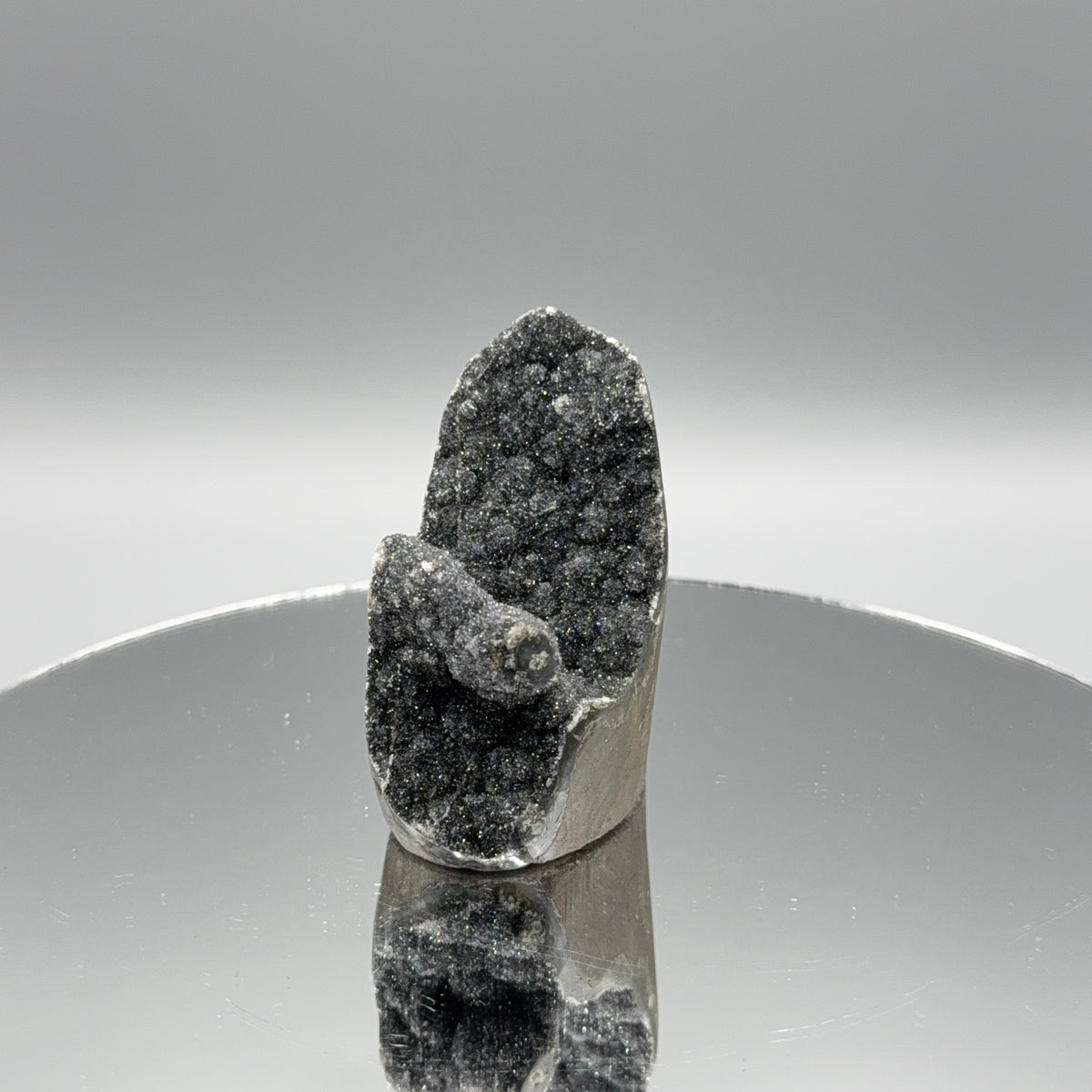 Schwarzer Amethyst Cut Base