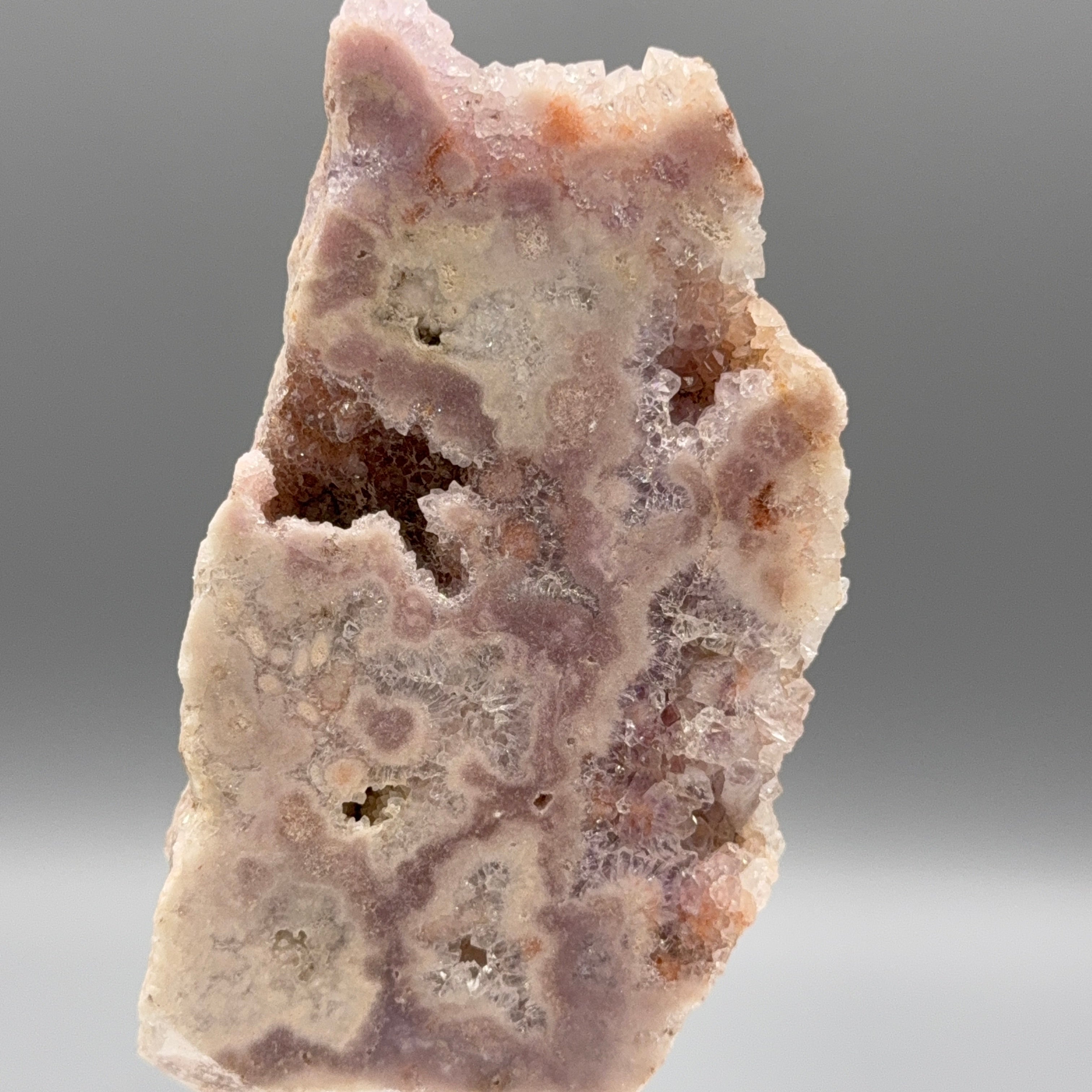 Pink Amethyst auf Ständer