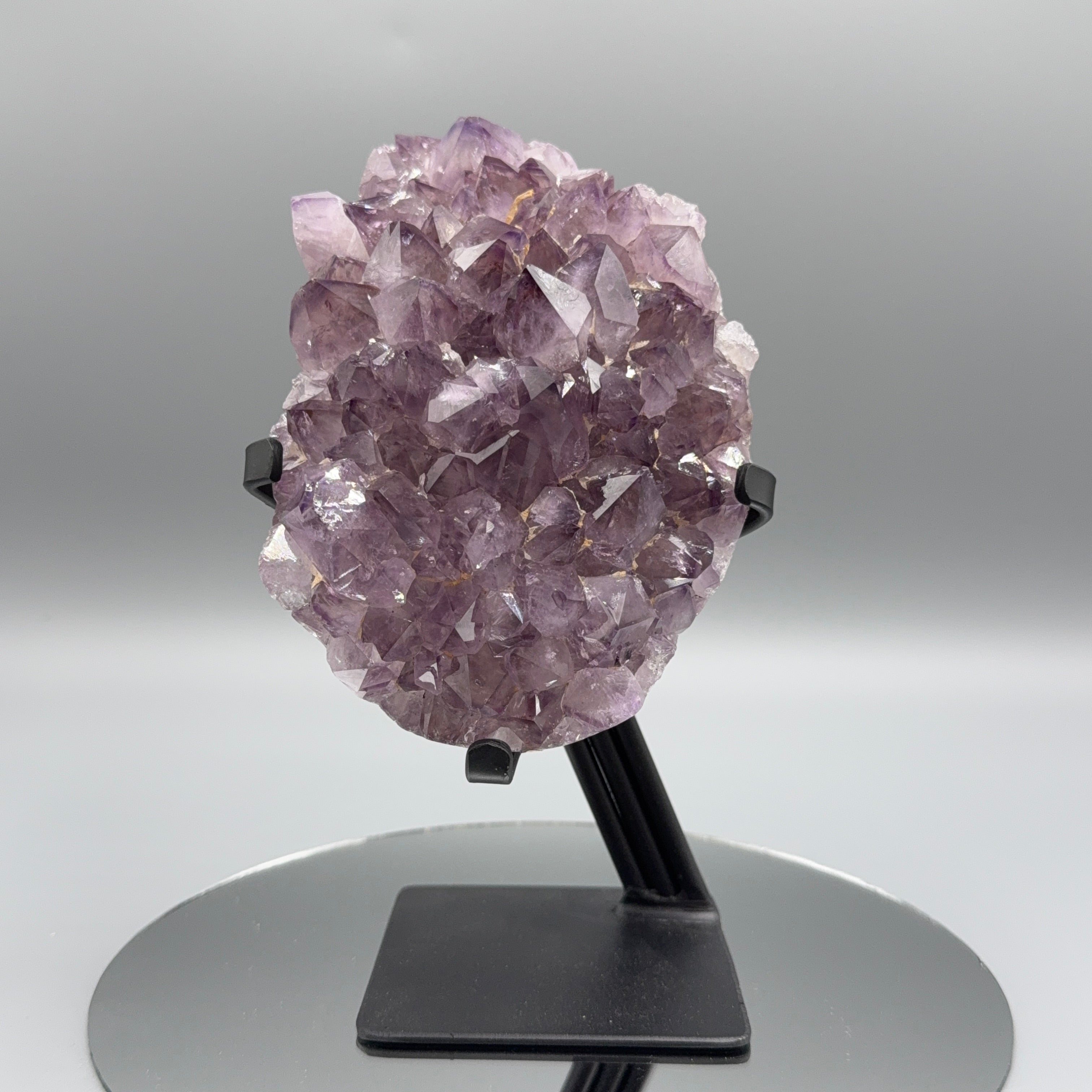 Amethyst auf Ständer