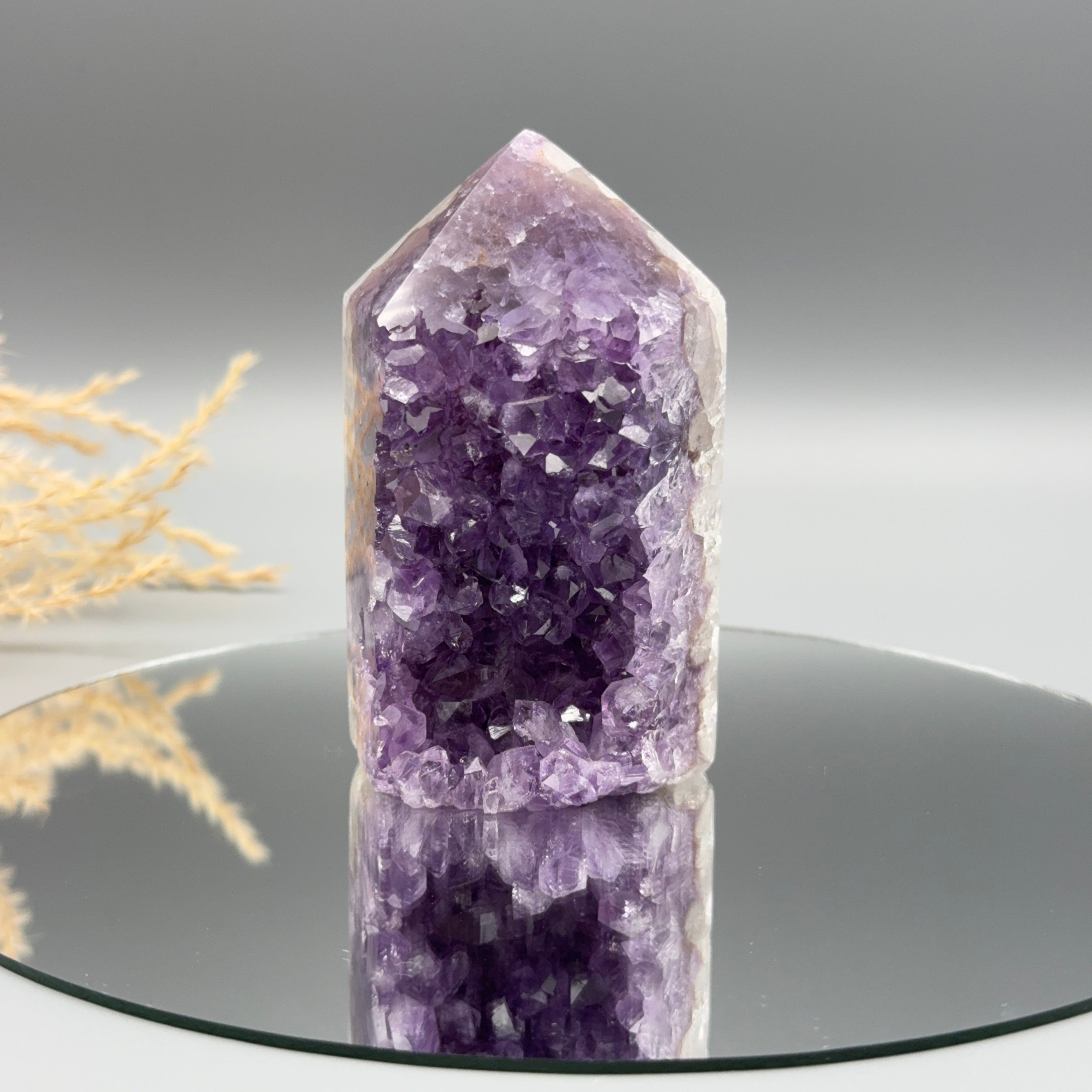 Druzy Amethyst Turm