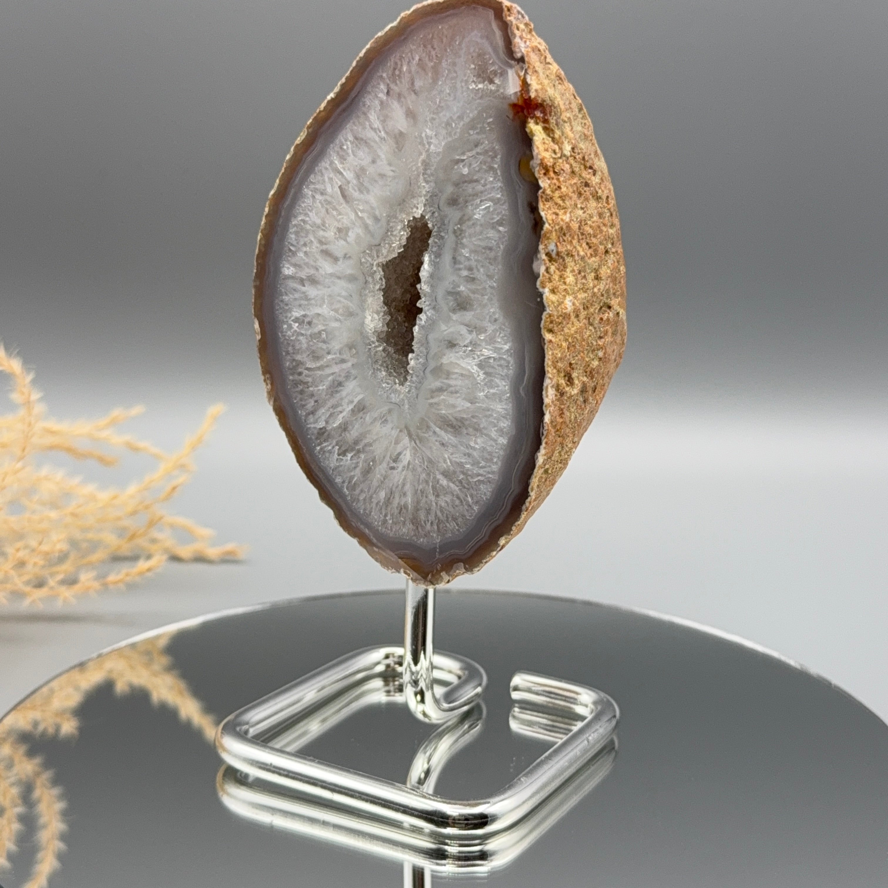 Achat Geode auf Ständer
