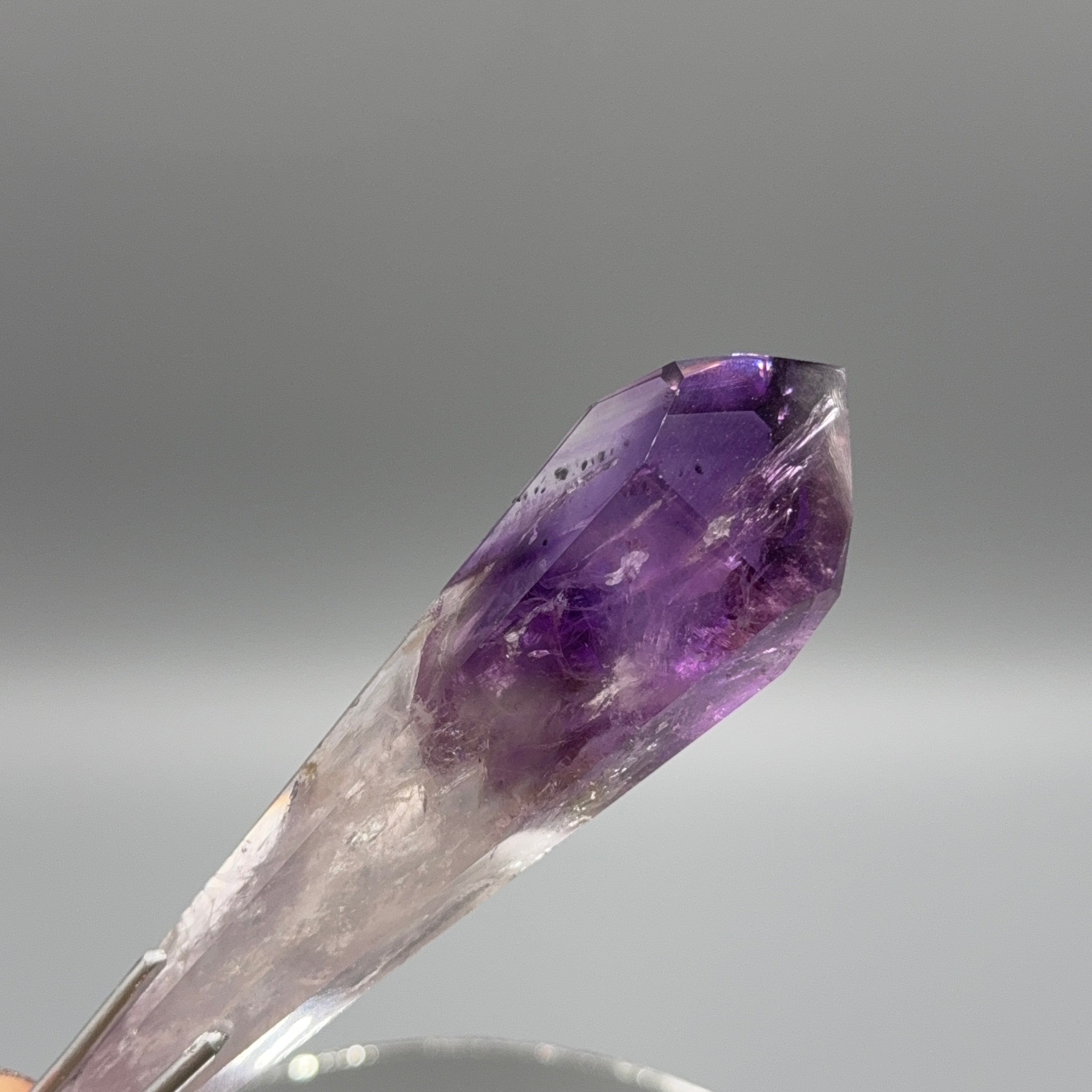 Phantom Amethyst auf Ständer – Silber