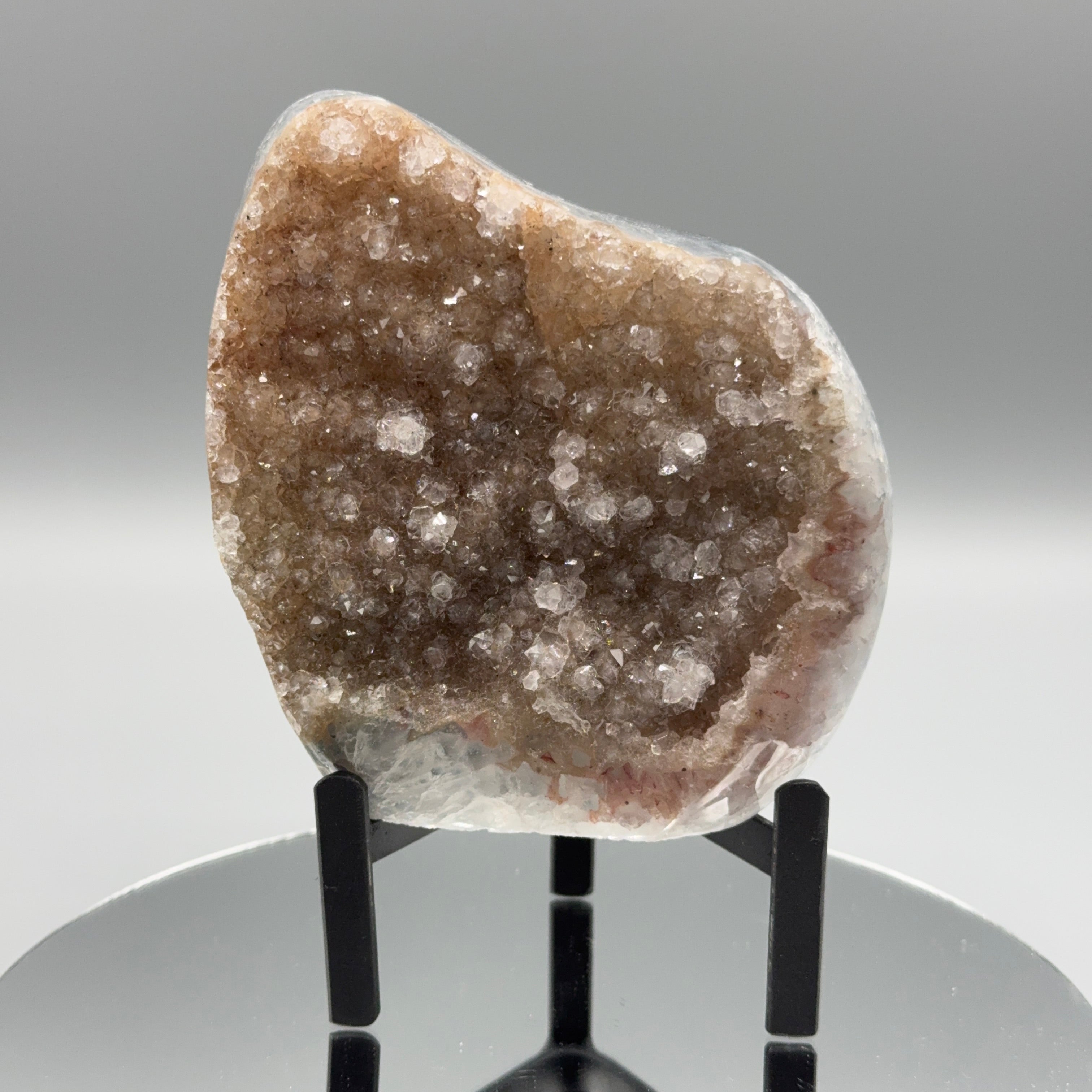 Rainbow Amethyst auf Ständer