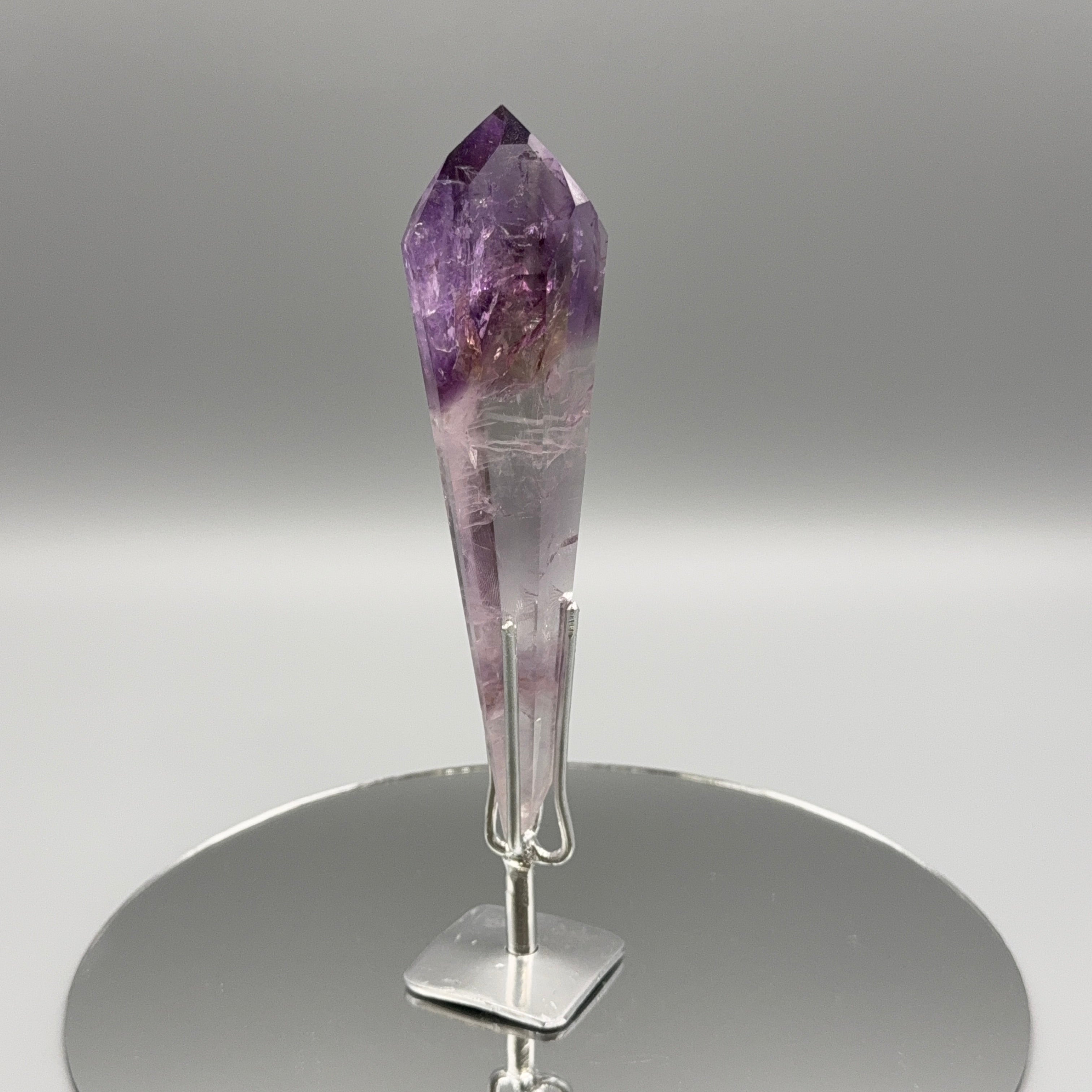 Phantom Amethyst auf Ständer – Silber