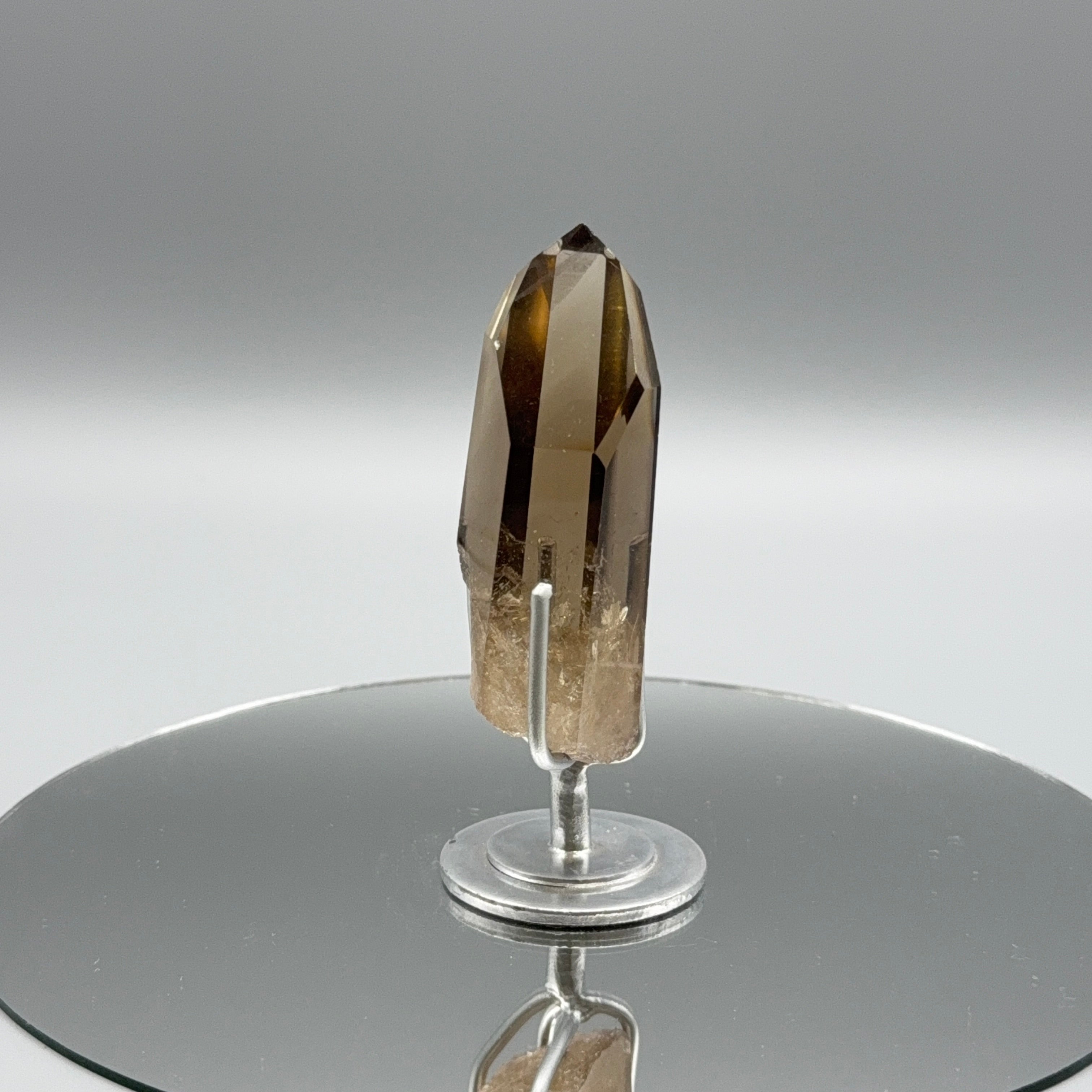 Rauchquarz auf Ständer – Silber