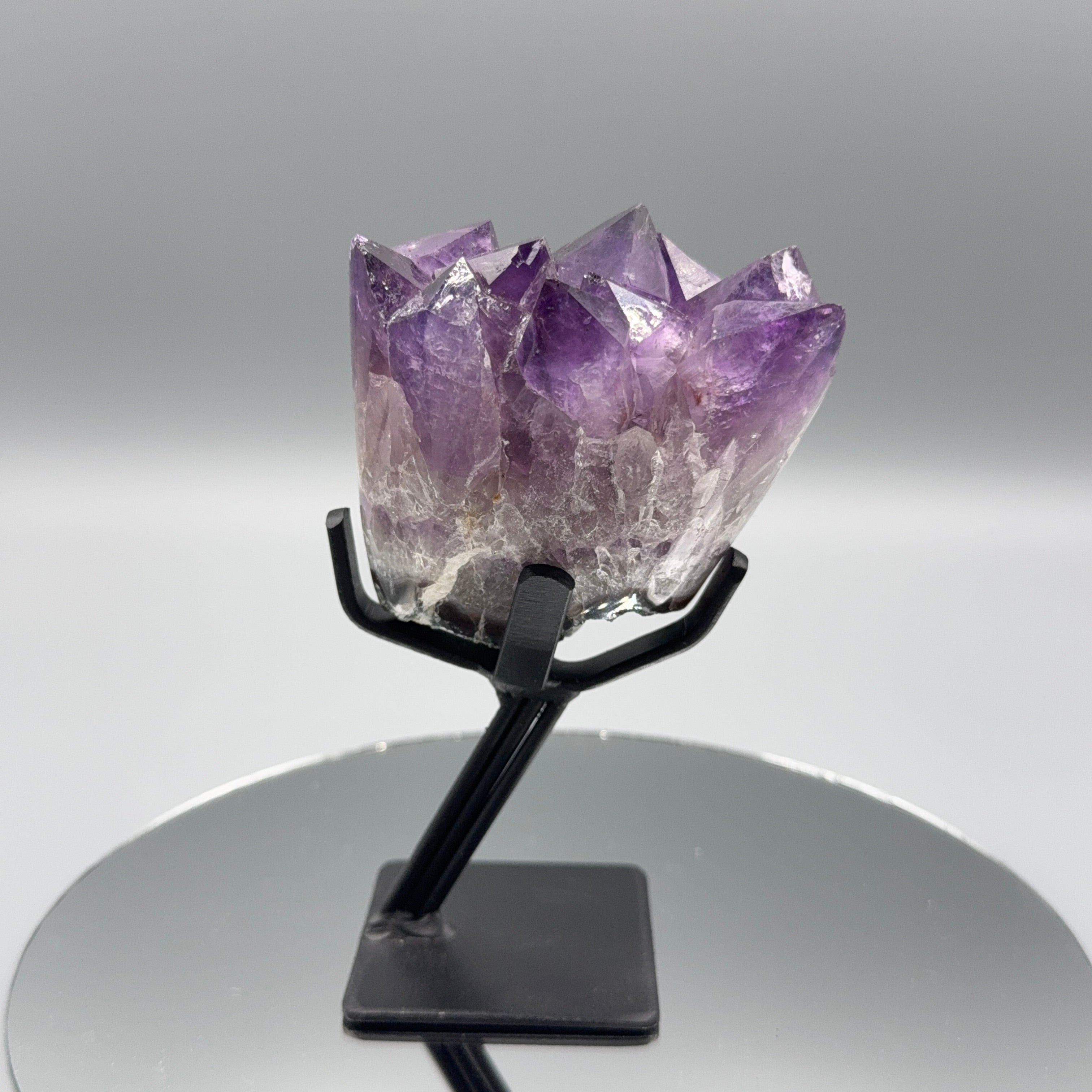 Amethyst auf Ständer