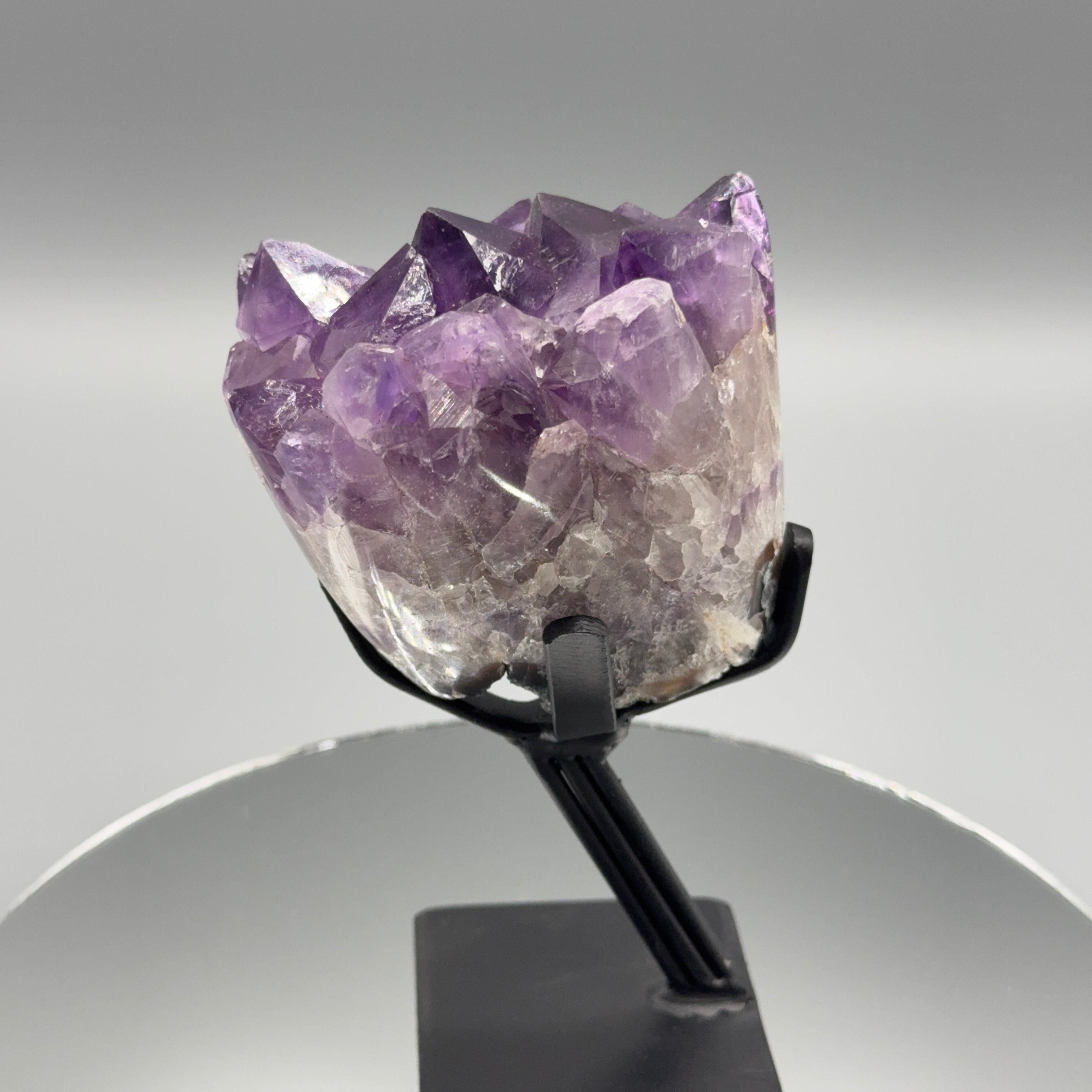 Amethyst auf Ständer
