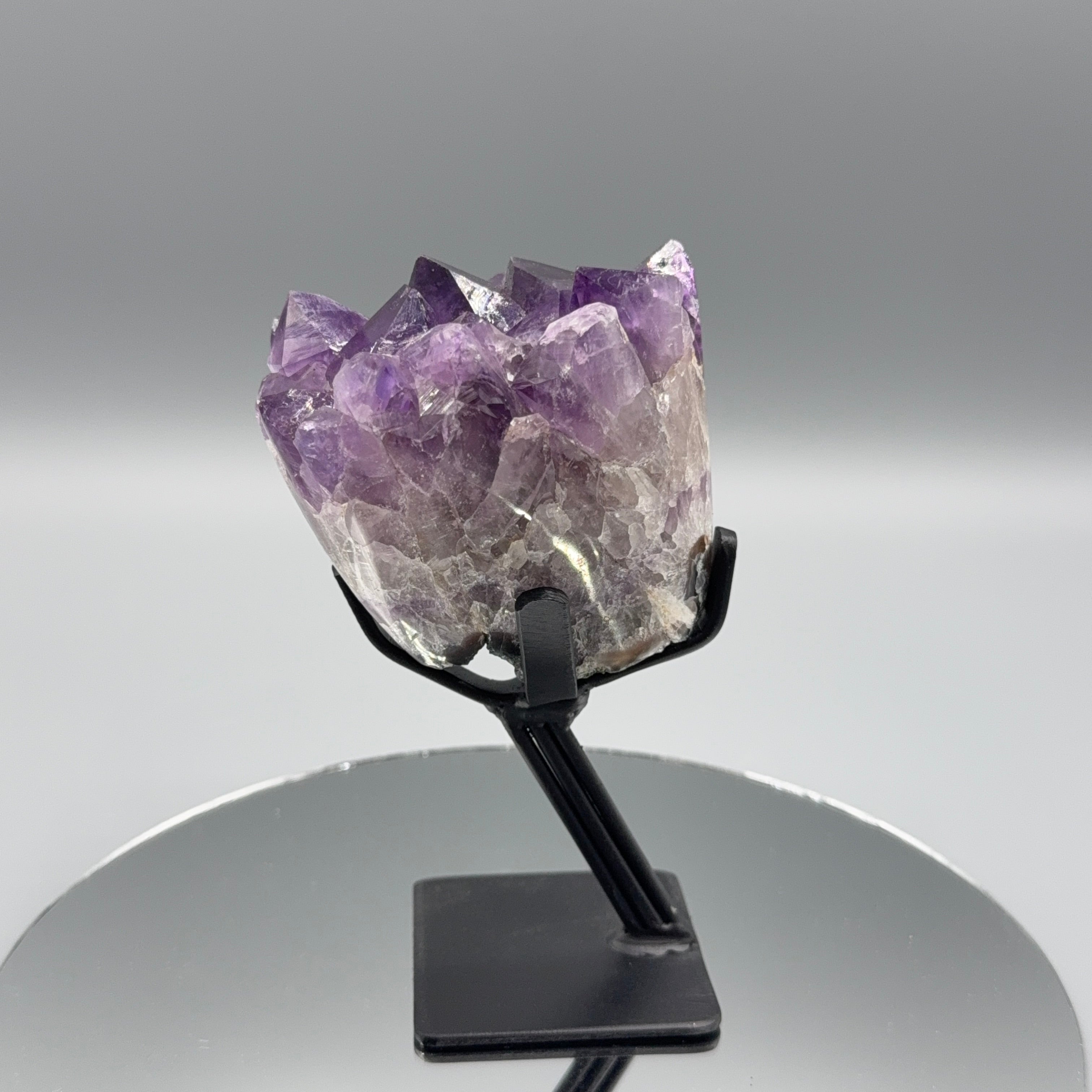 Amethyst auf Ständer