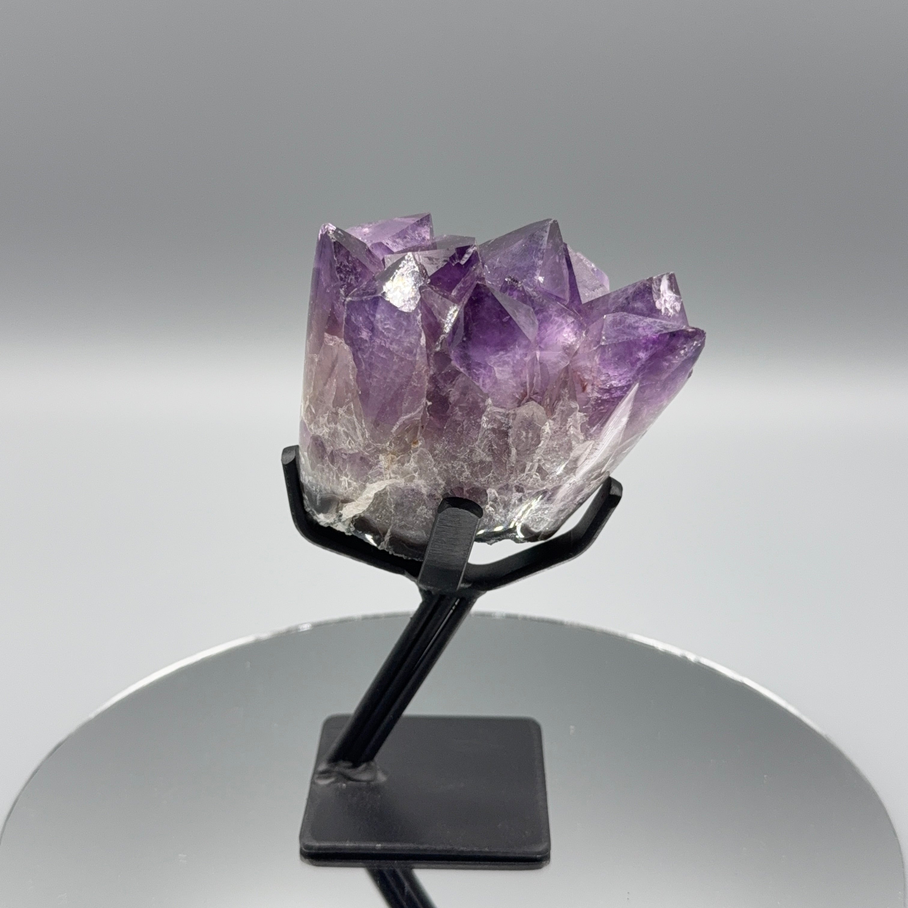 Amethyst auf Ständer
