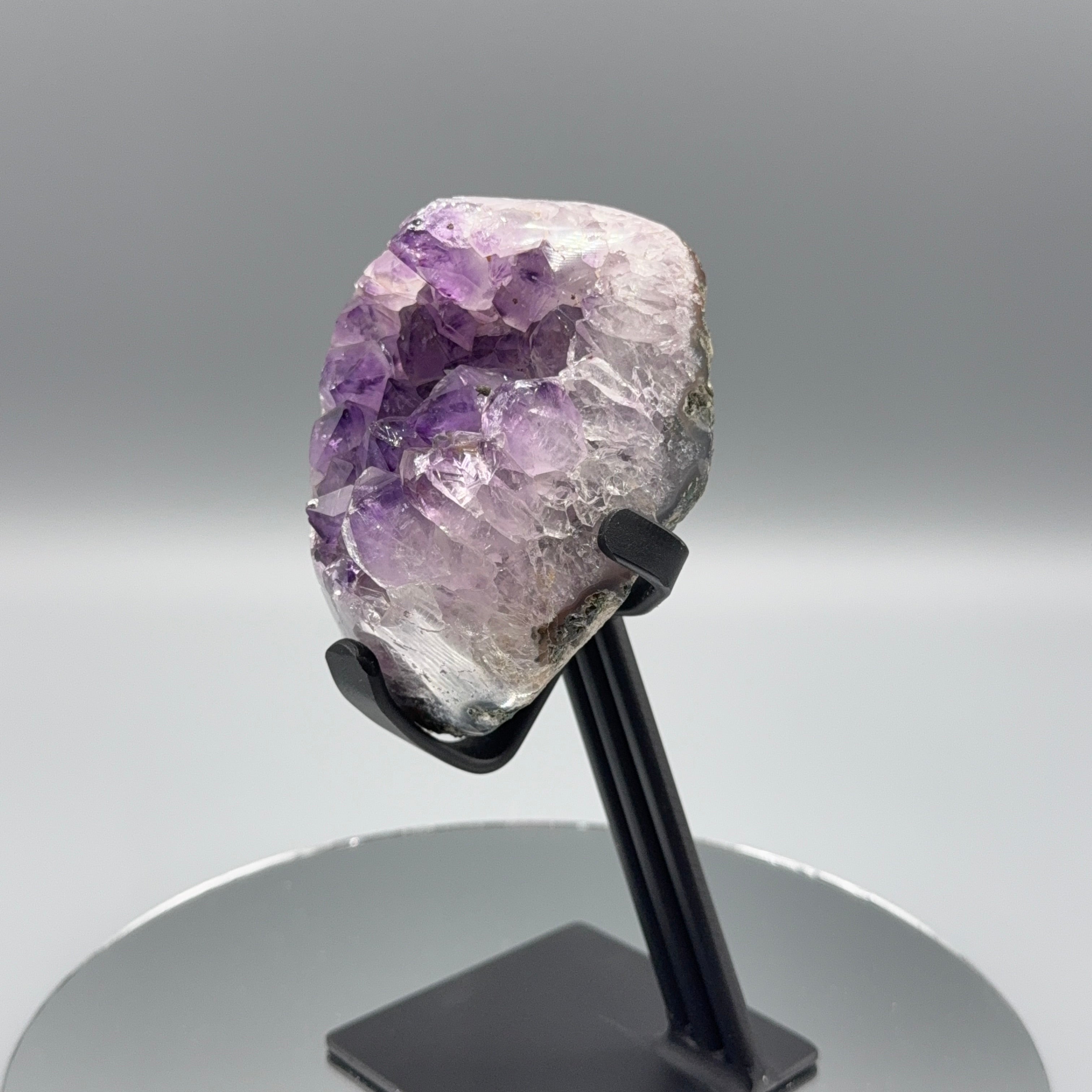 Amethyst auf Ständer