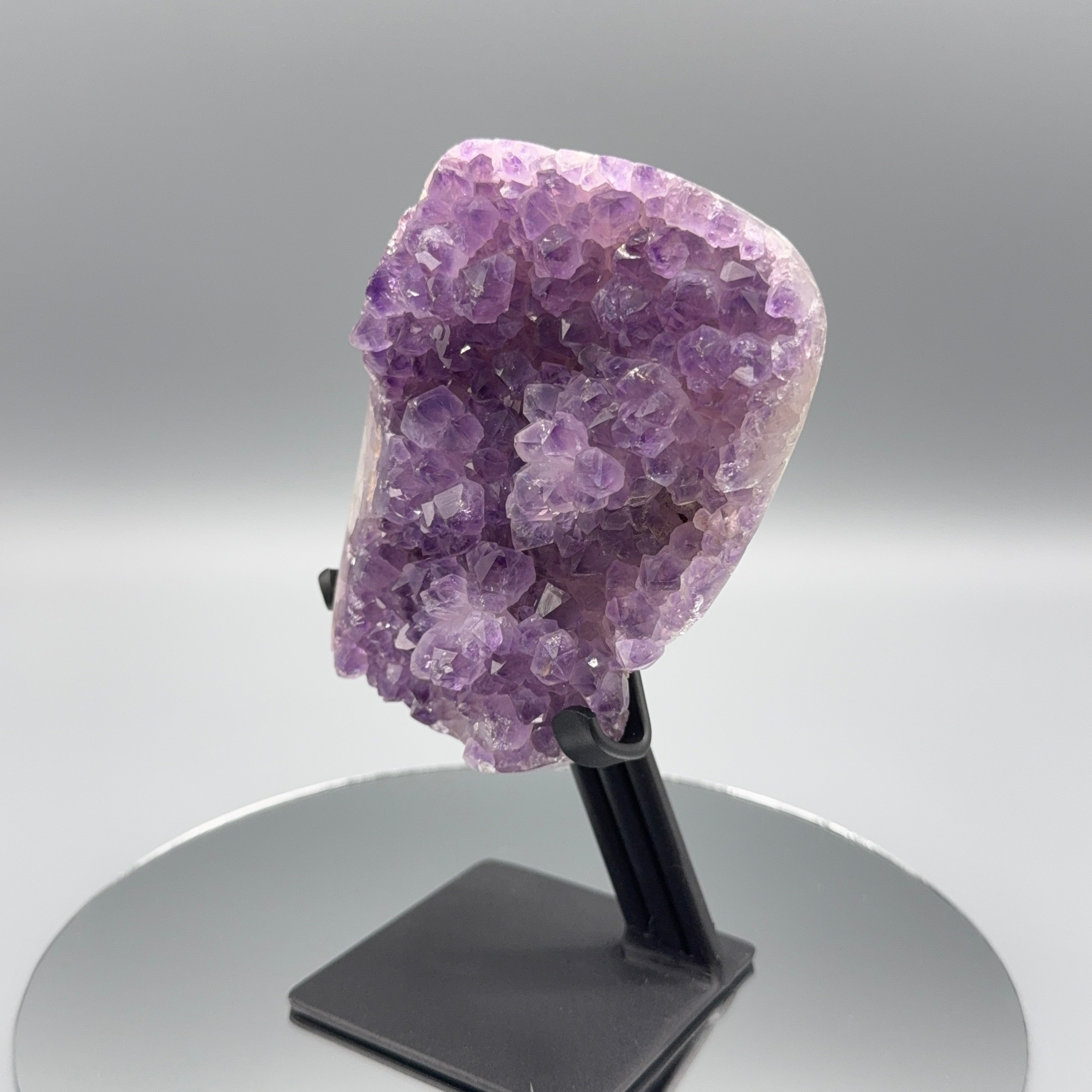 Amethyst auf Ständer