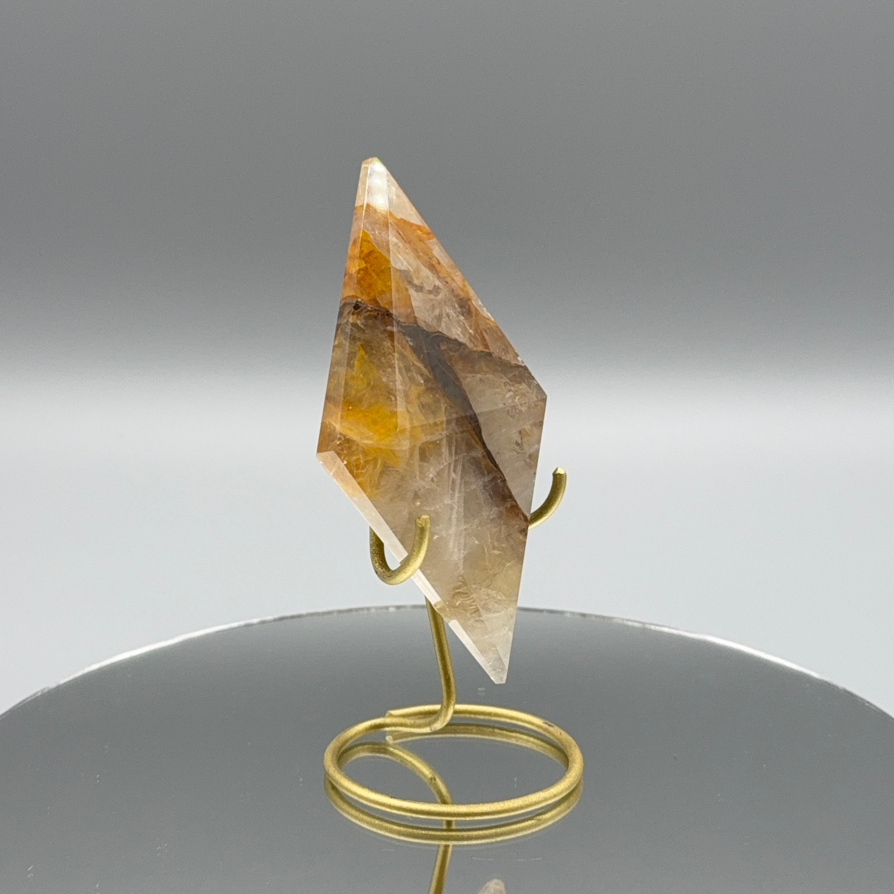 Golden Healer Raute auf Ständer – Gold