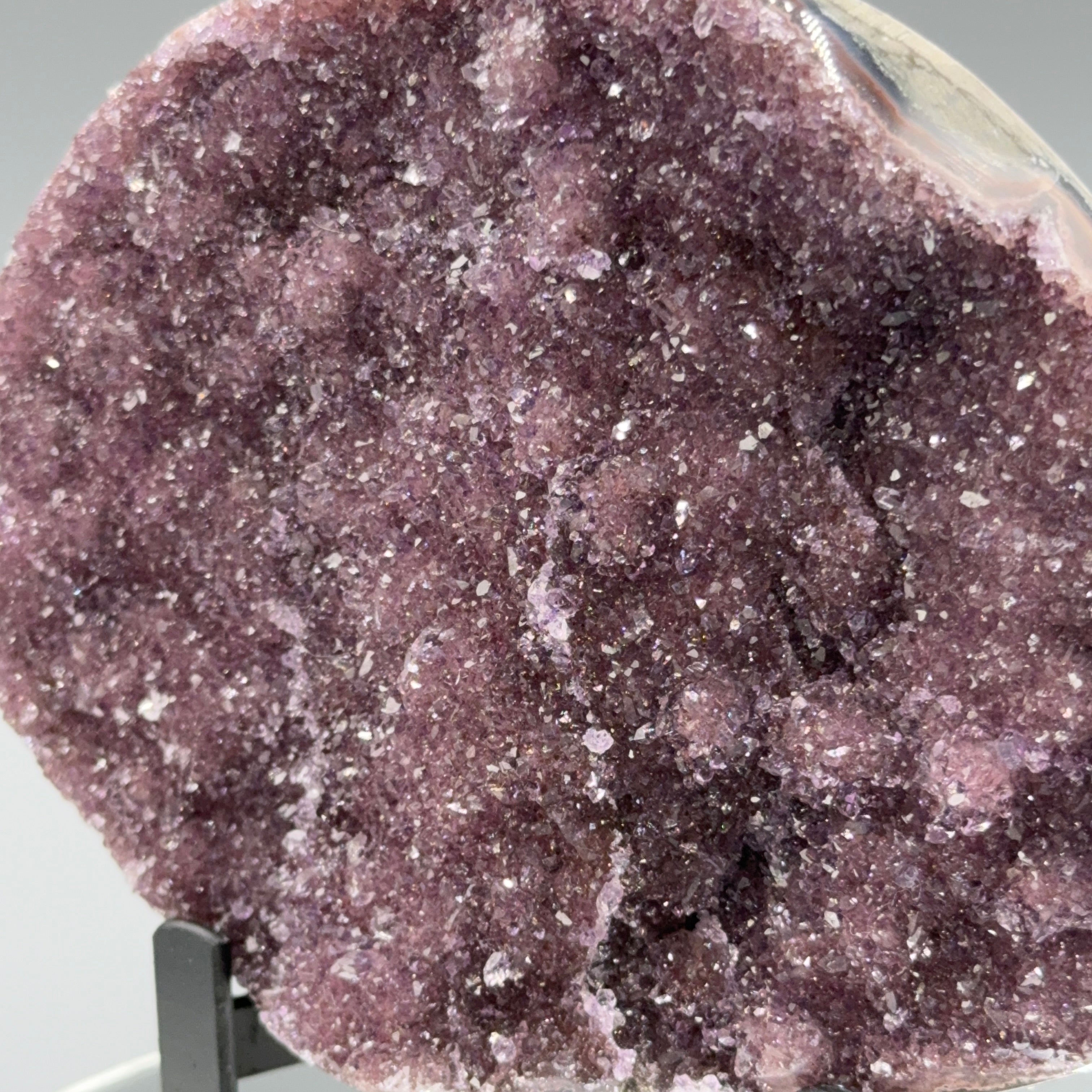 Amethyst auf Ständer