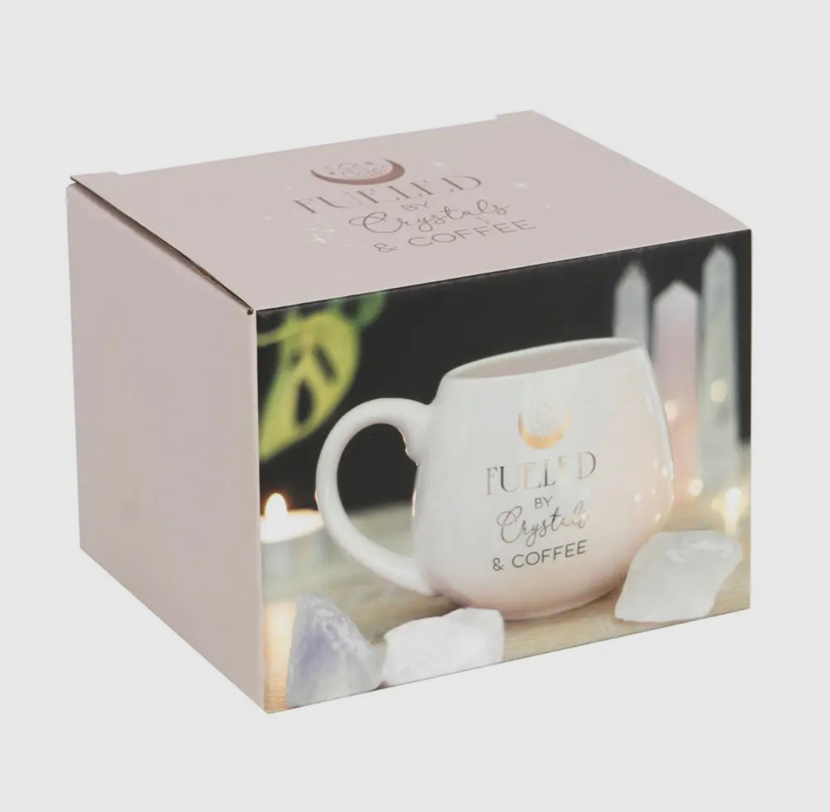 Tasse „Fueled by Crystals & Coffee“