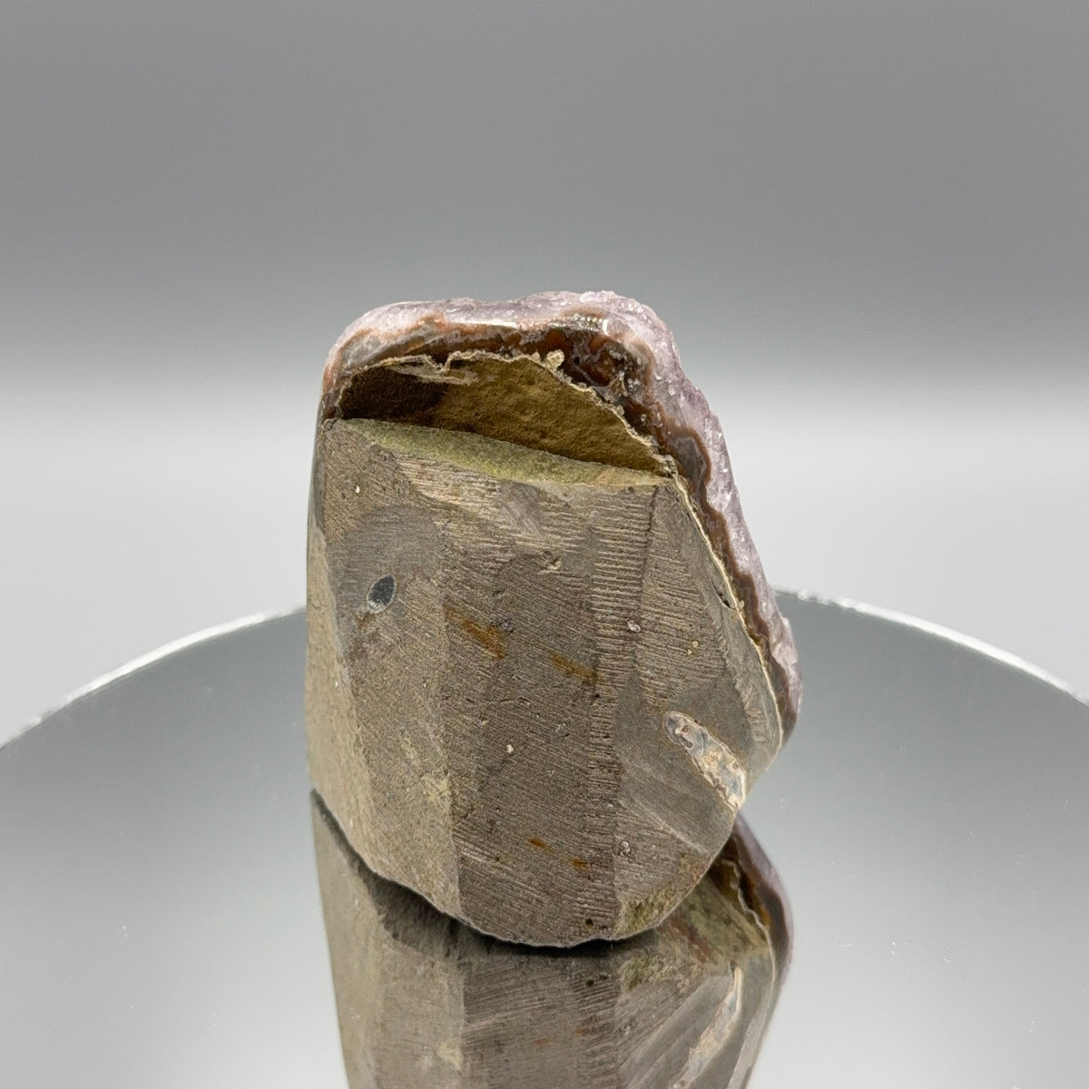 Sugar Amethyst Cut Base