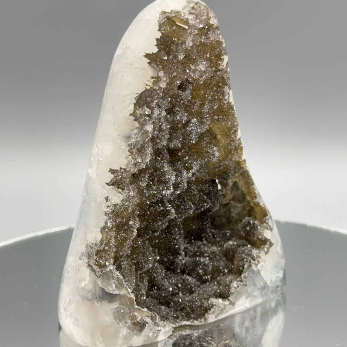 Sugar Amethyst Cut Base
