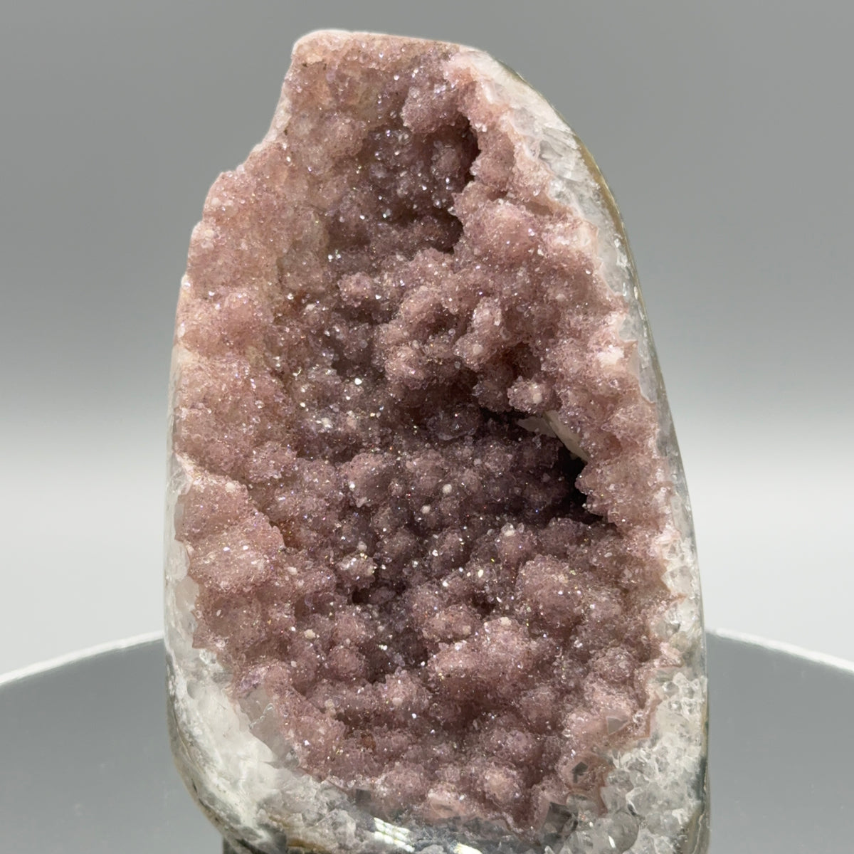 Rainbow Galaxy Amethyst Cut Base mit Hexagon-Calcit