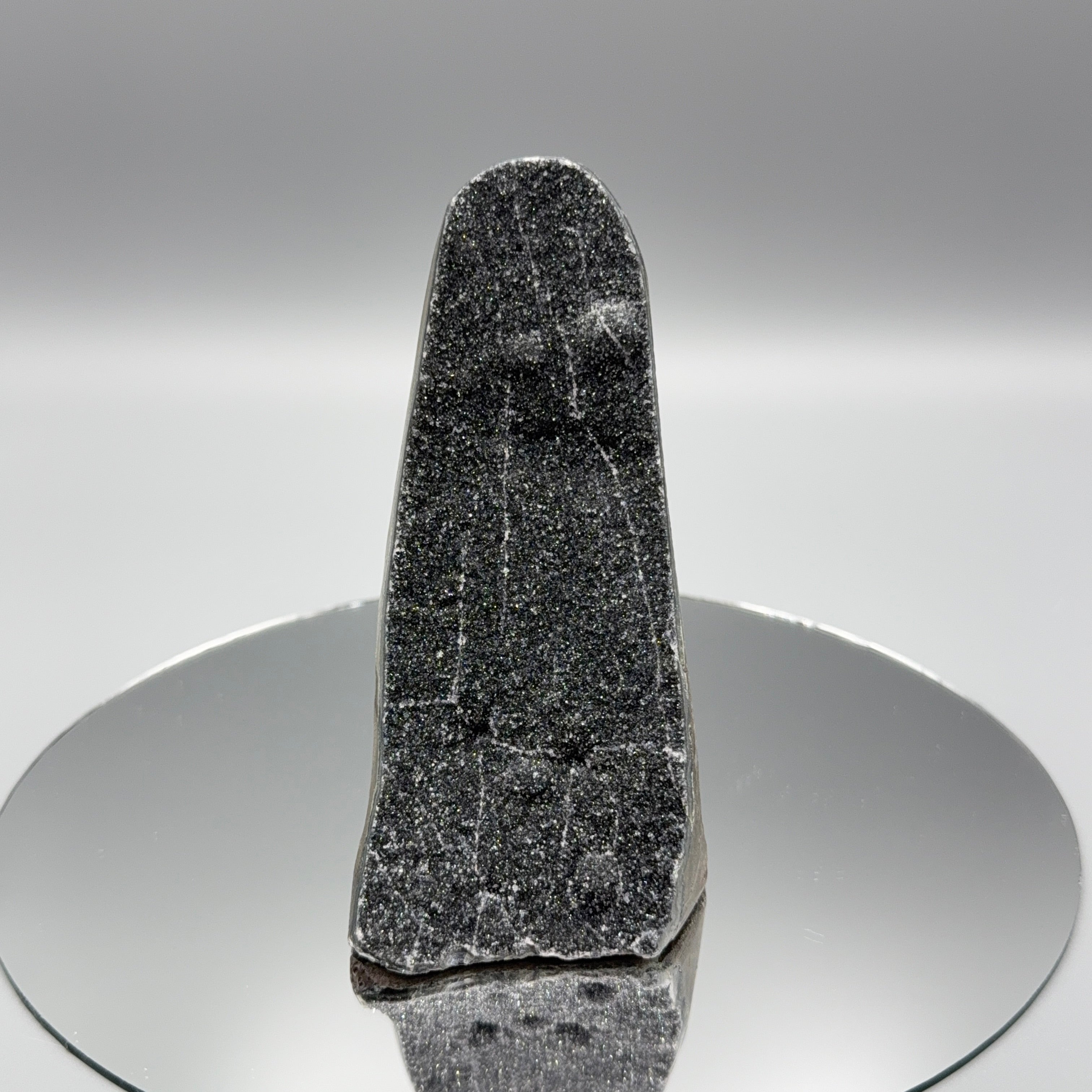 Schwarzer Amethyst Cut Base