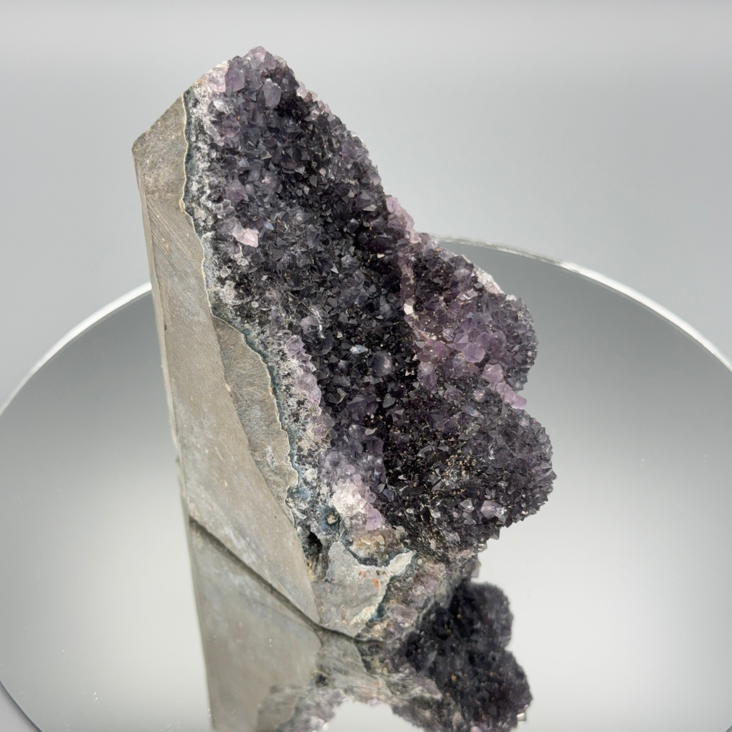 Amethyst Cut Base
