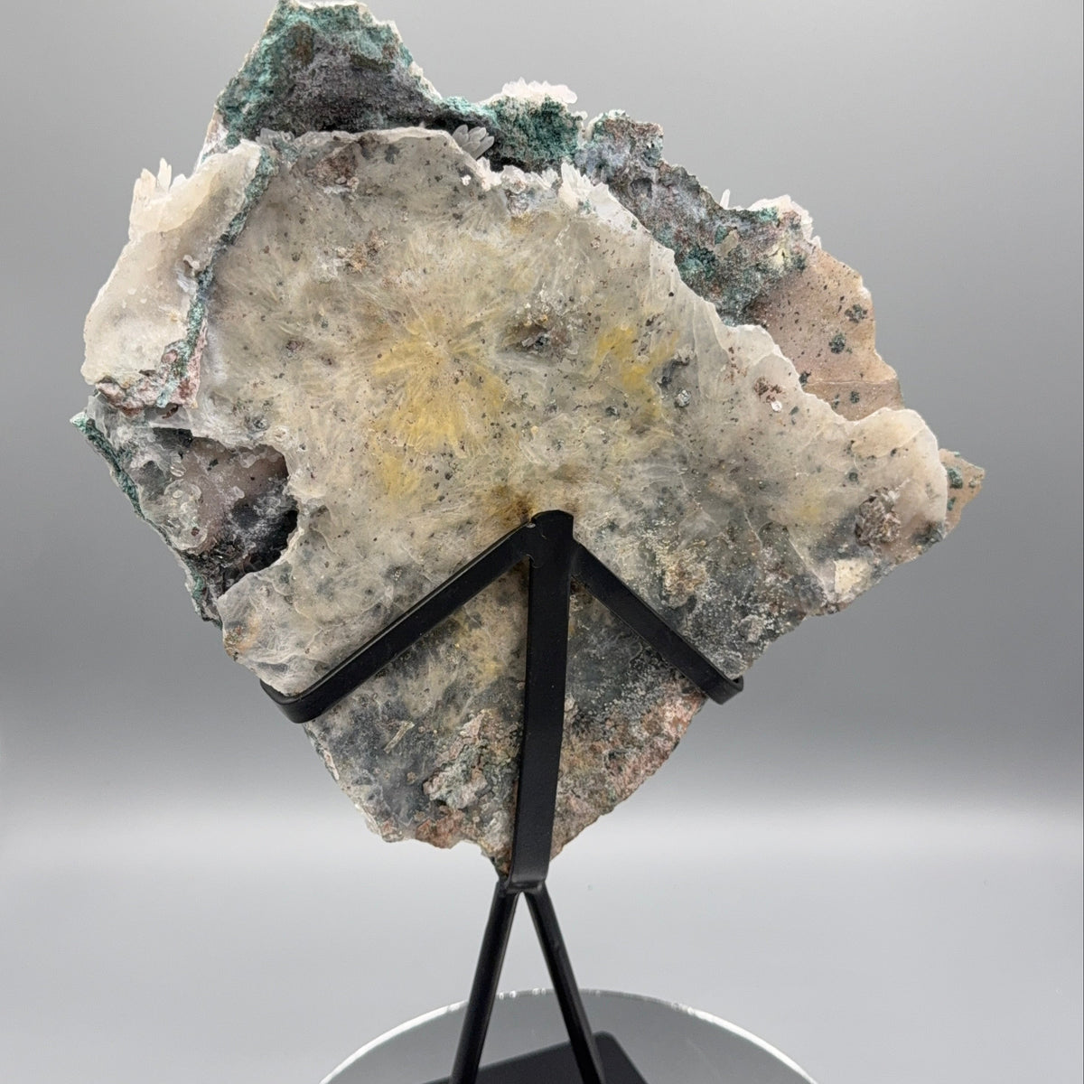 XL Flower Amethyst – Zeolith auf Ständer