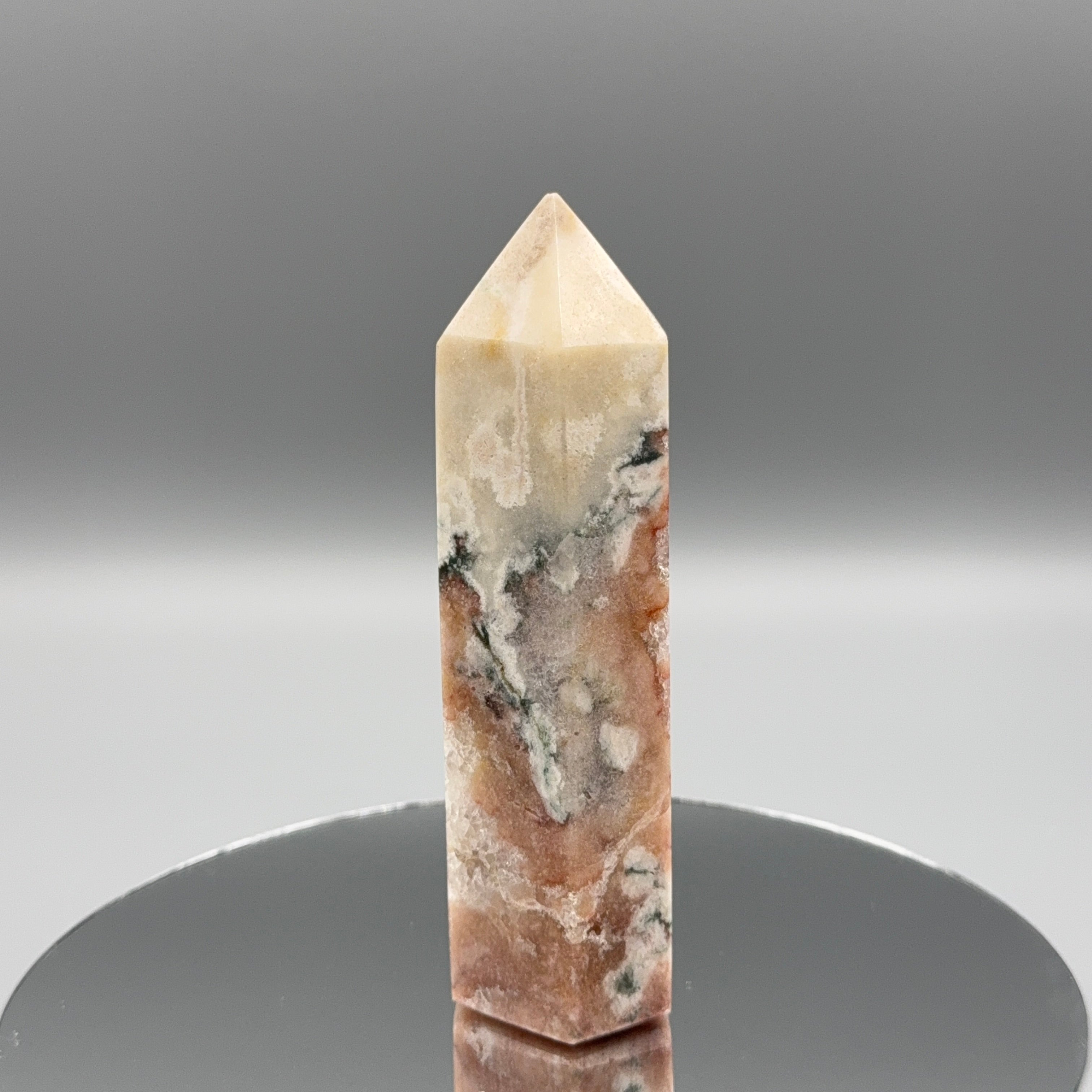Pink Amethyst Turm
