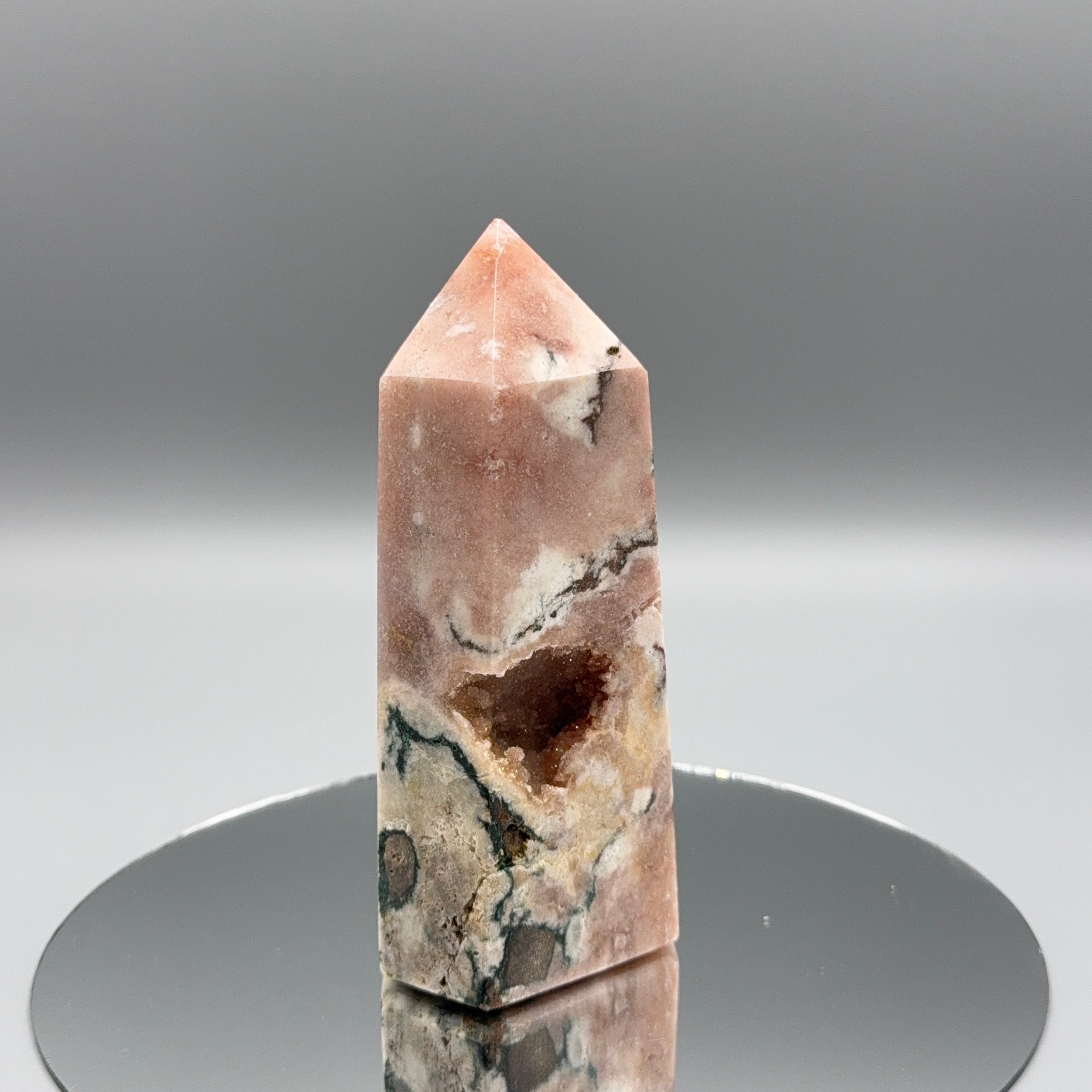 Pink Amethyst Turm