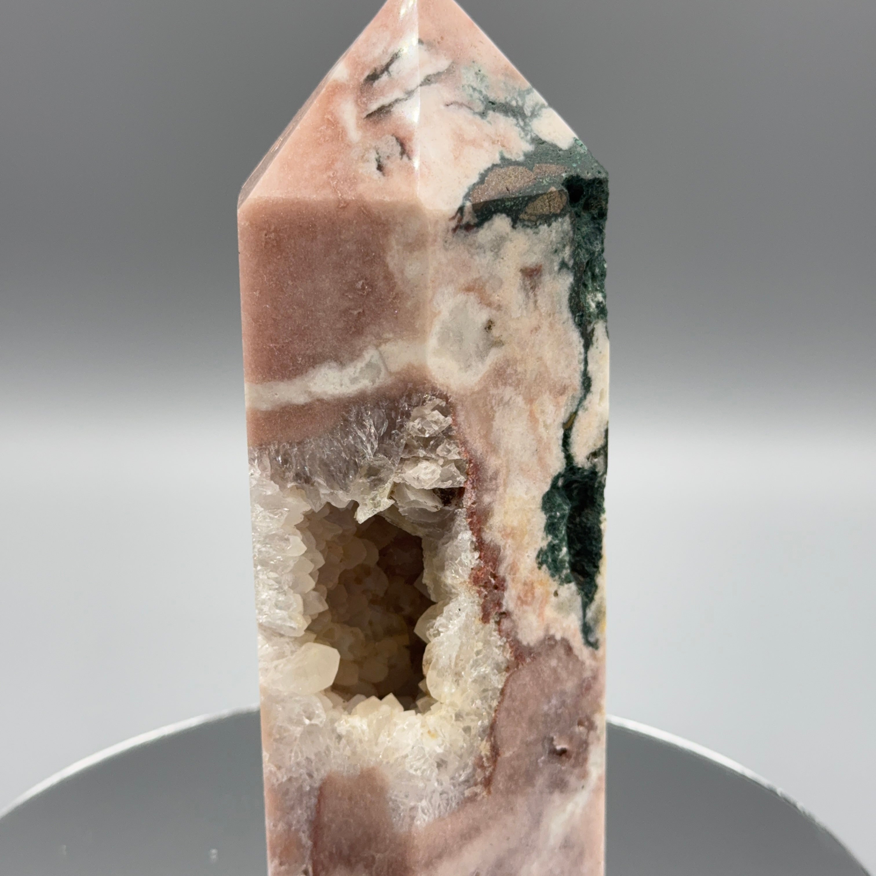 Pink Amethyst Turm