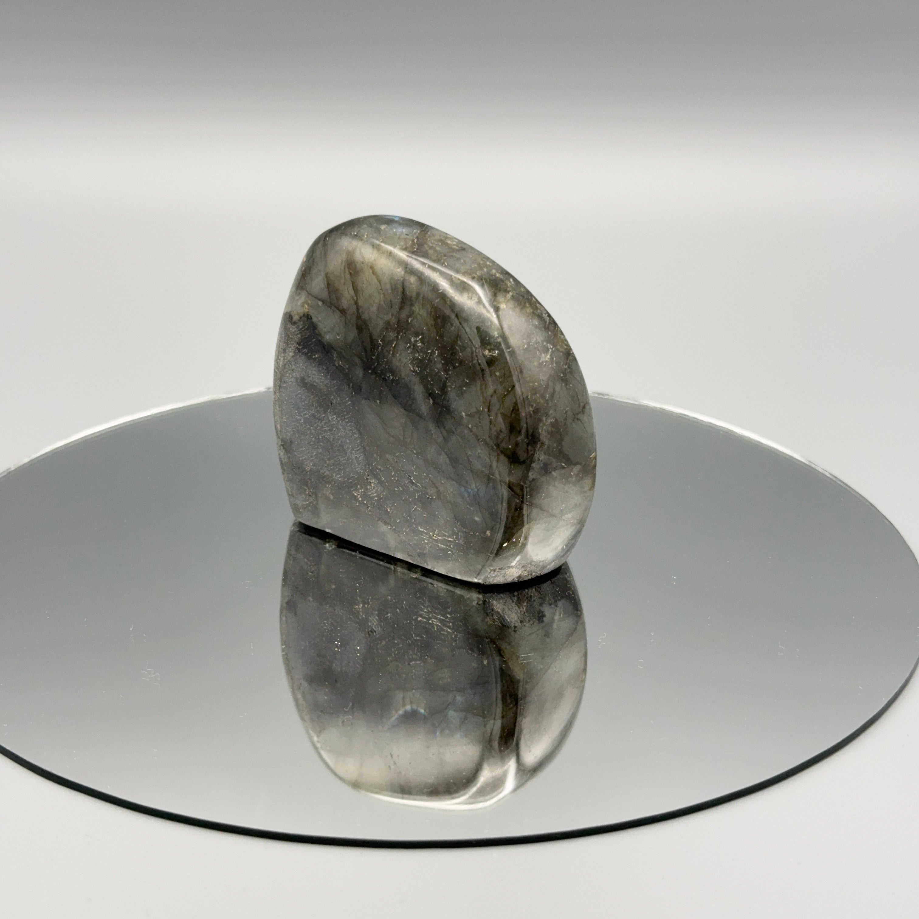 Labradorit Freeform