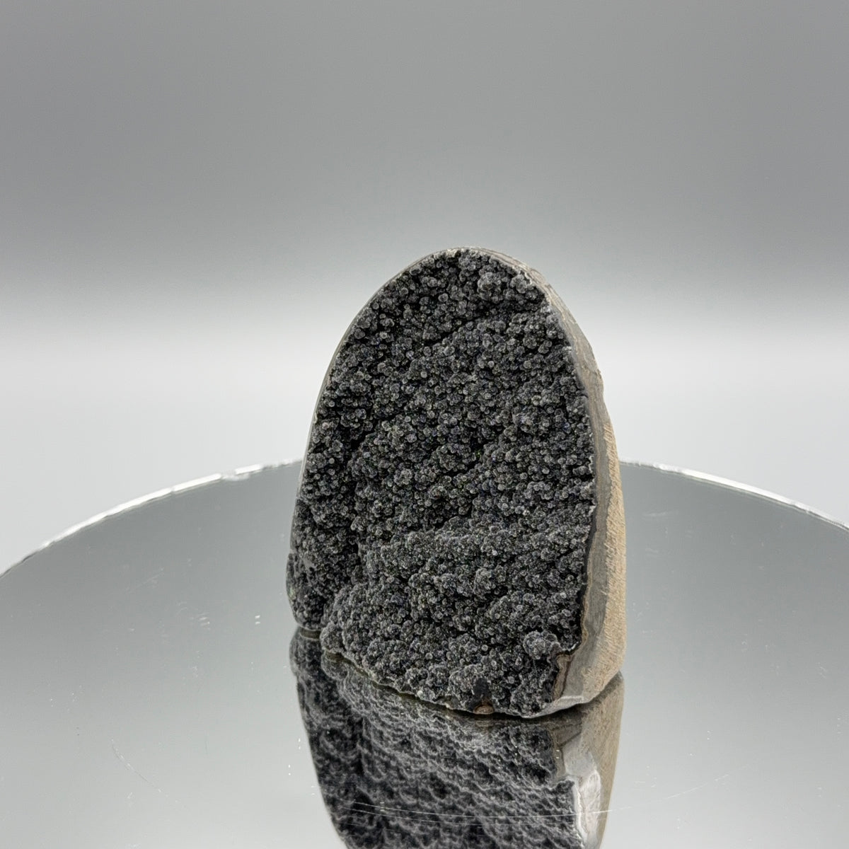 Schwarzer Amethyst Cut Base