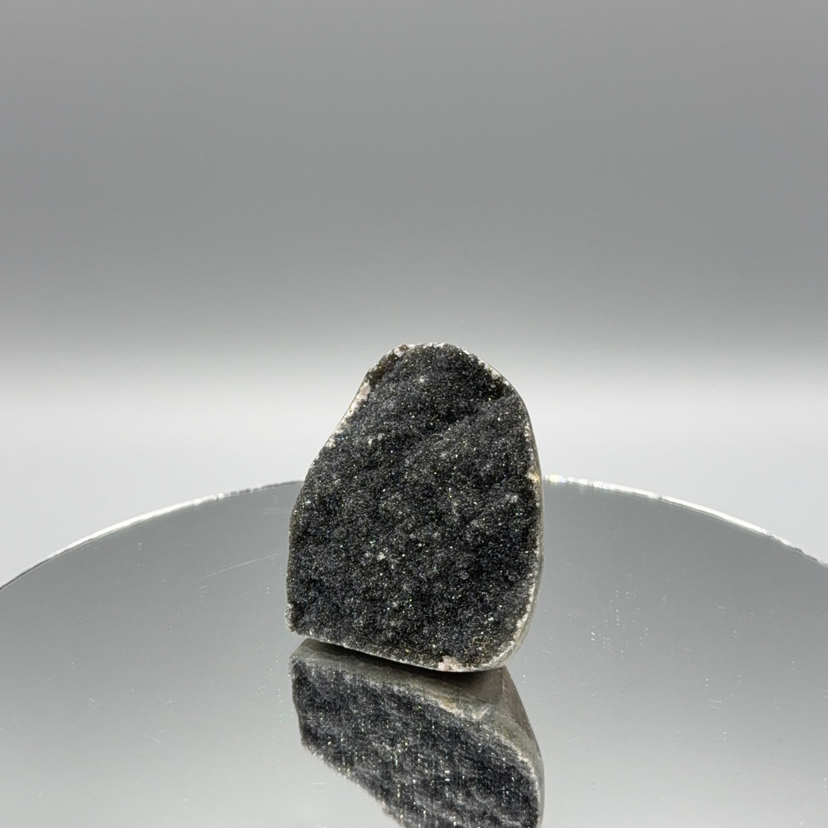 Schwarzer Amethyst Cut Base