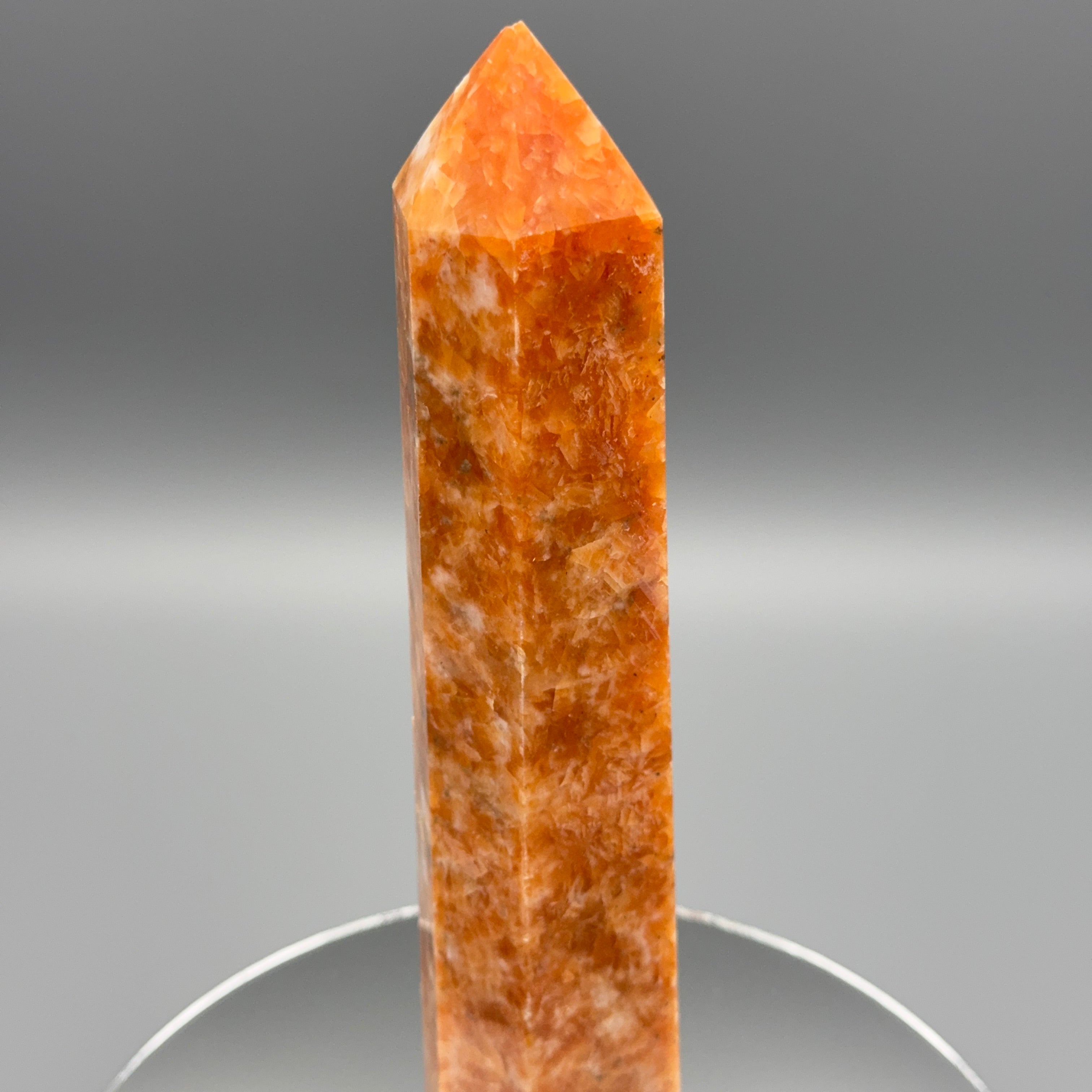 Orangen Calcit Turm