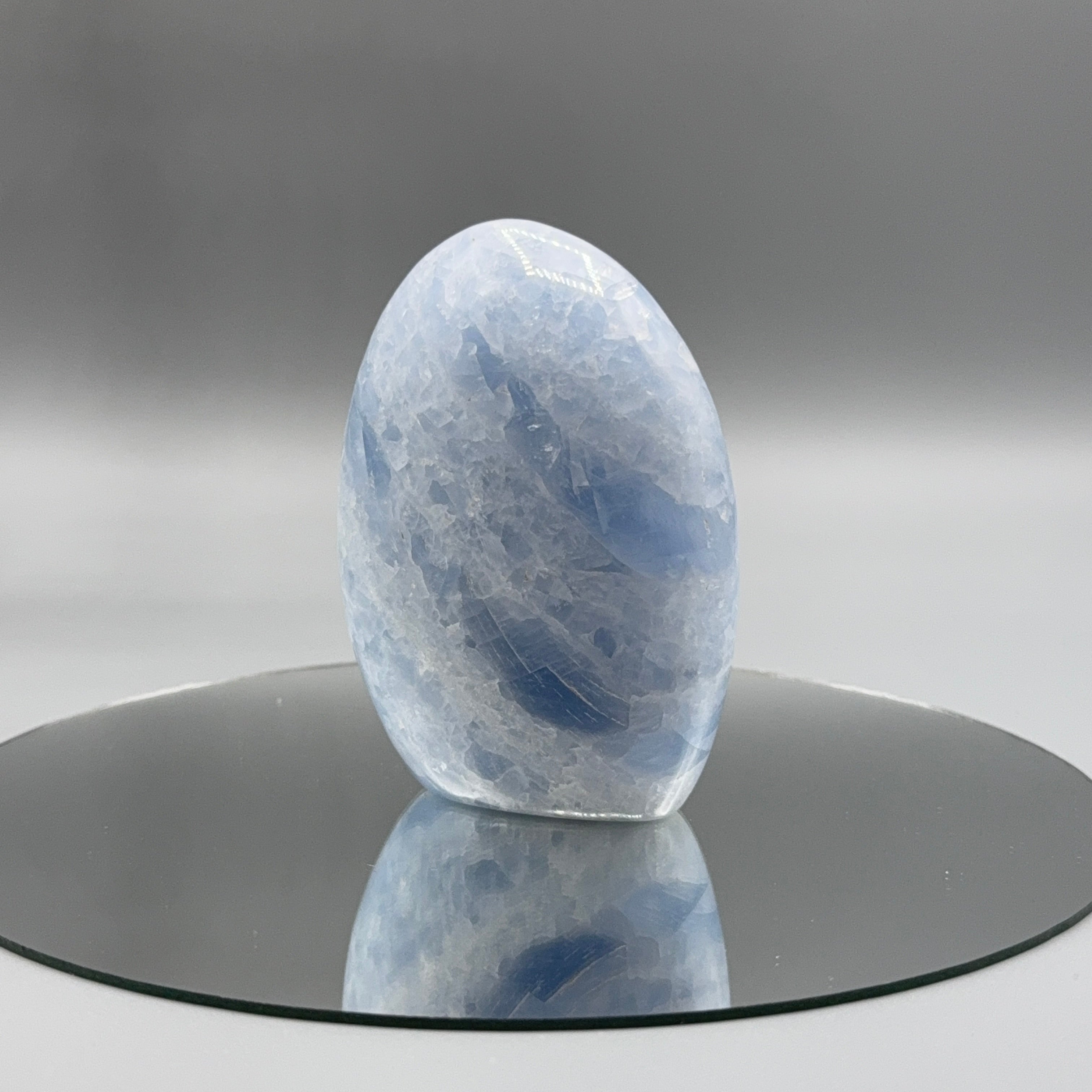 Blauer Calcit Freeform